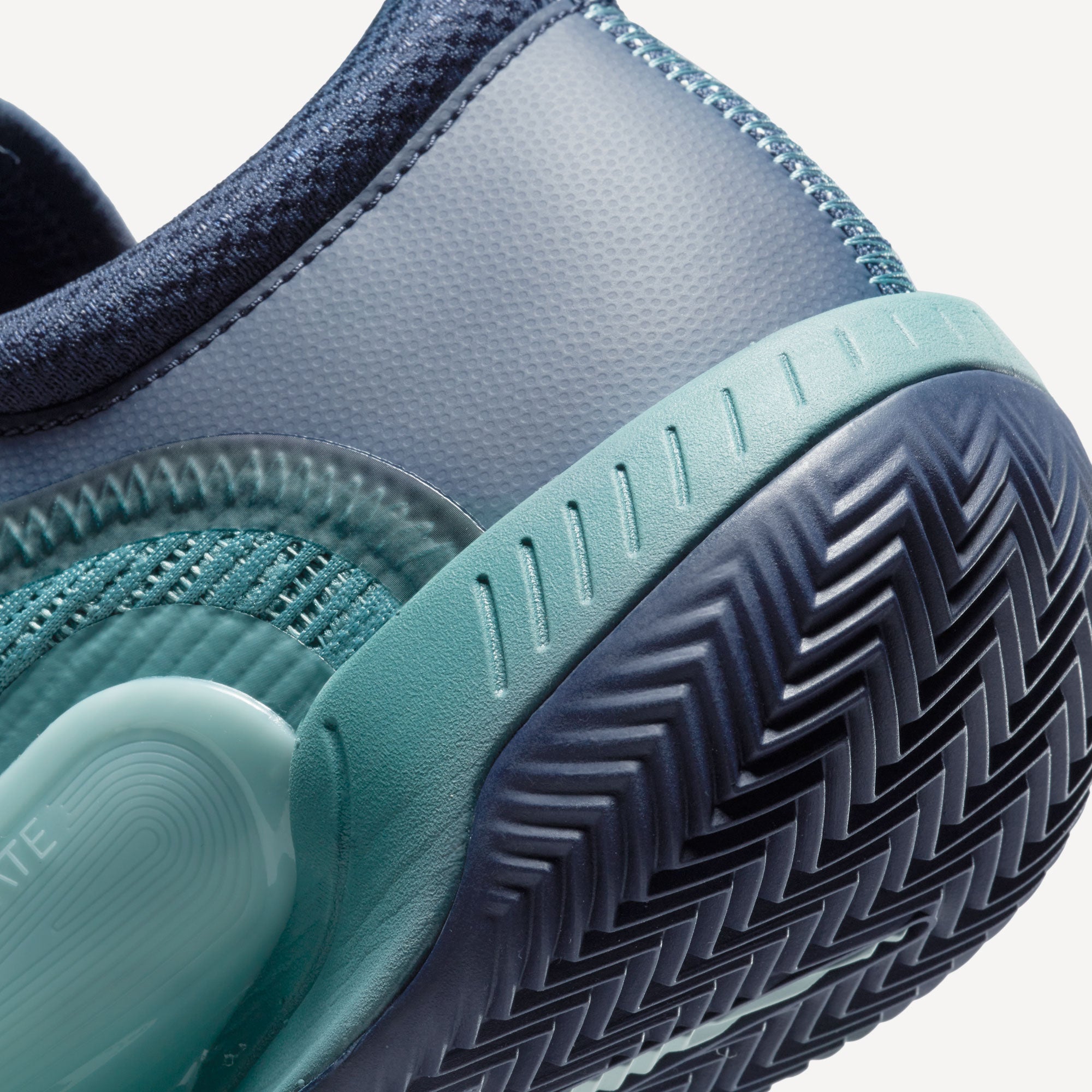 NikeCourt Zoom NXT Men's Clay Court Tennis Shoes