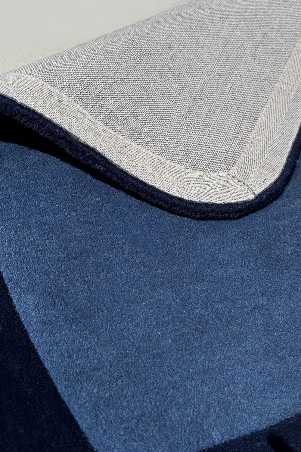 Contour Edge Hand Tufted Wool Rug、mySite、gigharbornorthrealestate