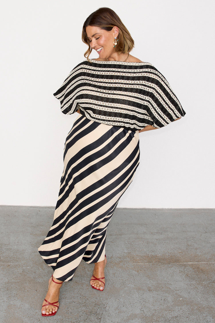 Mono Crochet Tilly Dress、mySite、solidvoid