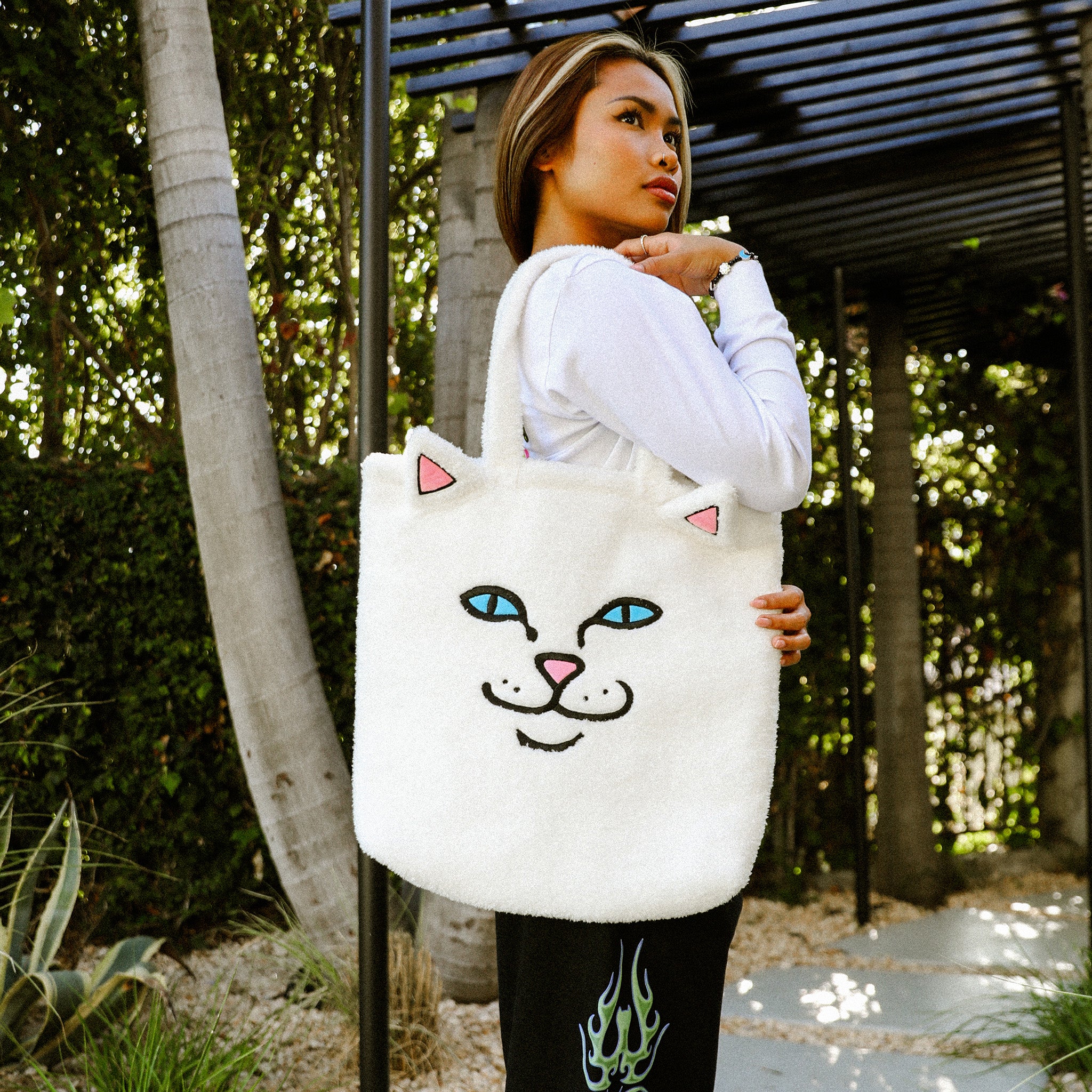  Lord Nermal Fluffy Tote (White)、mySite、merchandisen