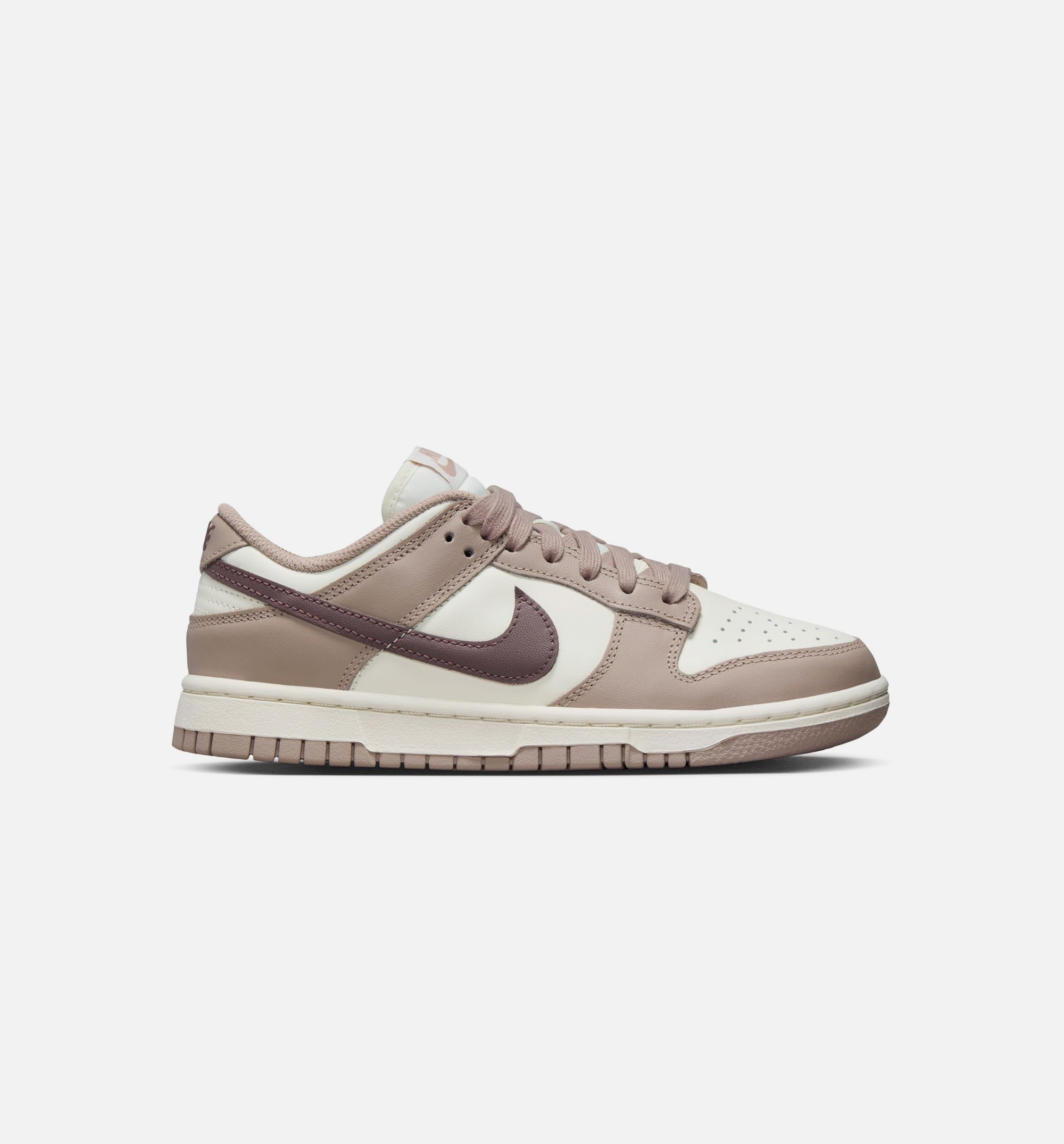 Dunk Low Womens Lifestyle Shoe - Sail/Plum Eclipse/Diffused Taupe、mySite、dreamappss