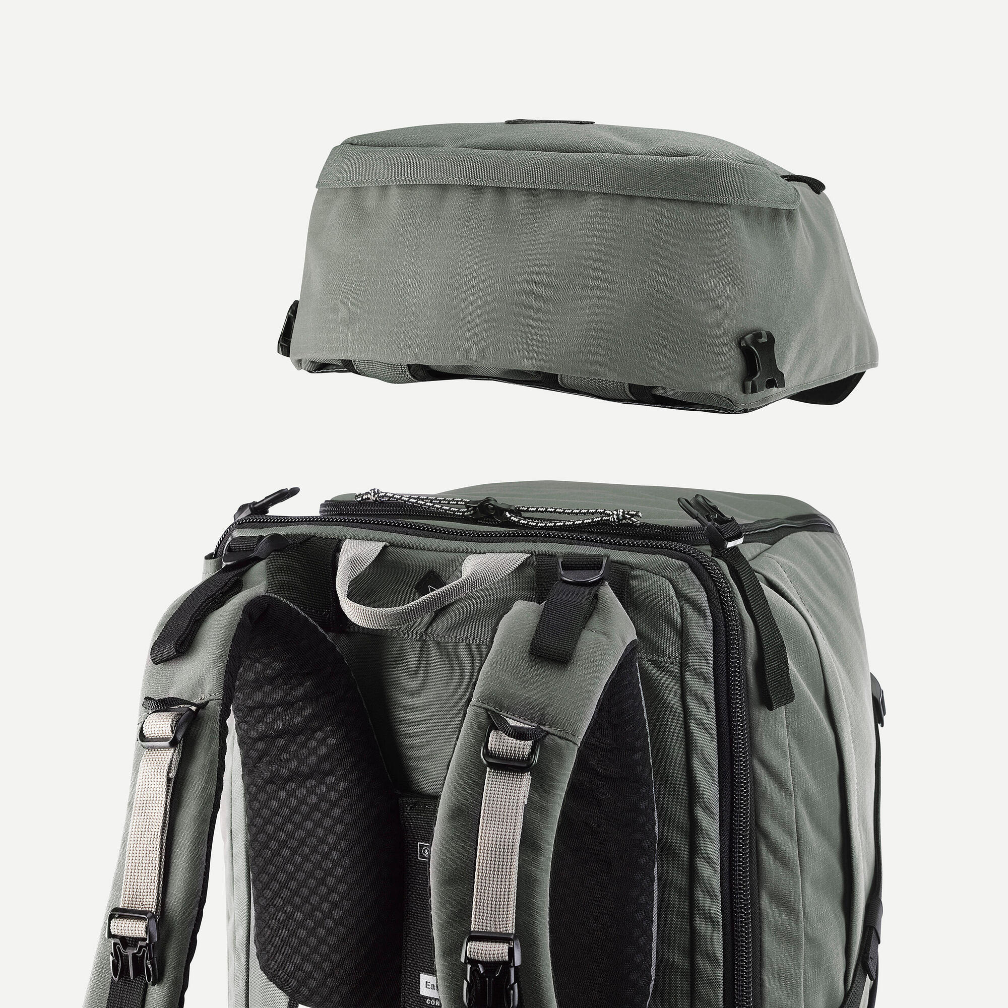Forclaz Men's Travel 900 70+6L Backpacking Pack