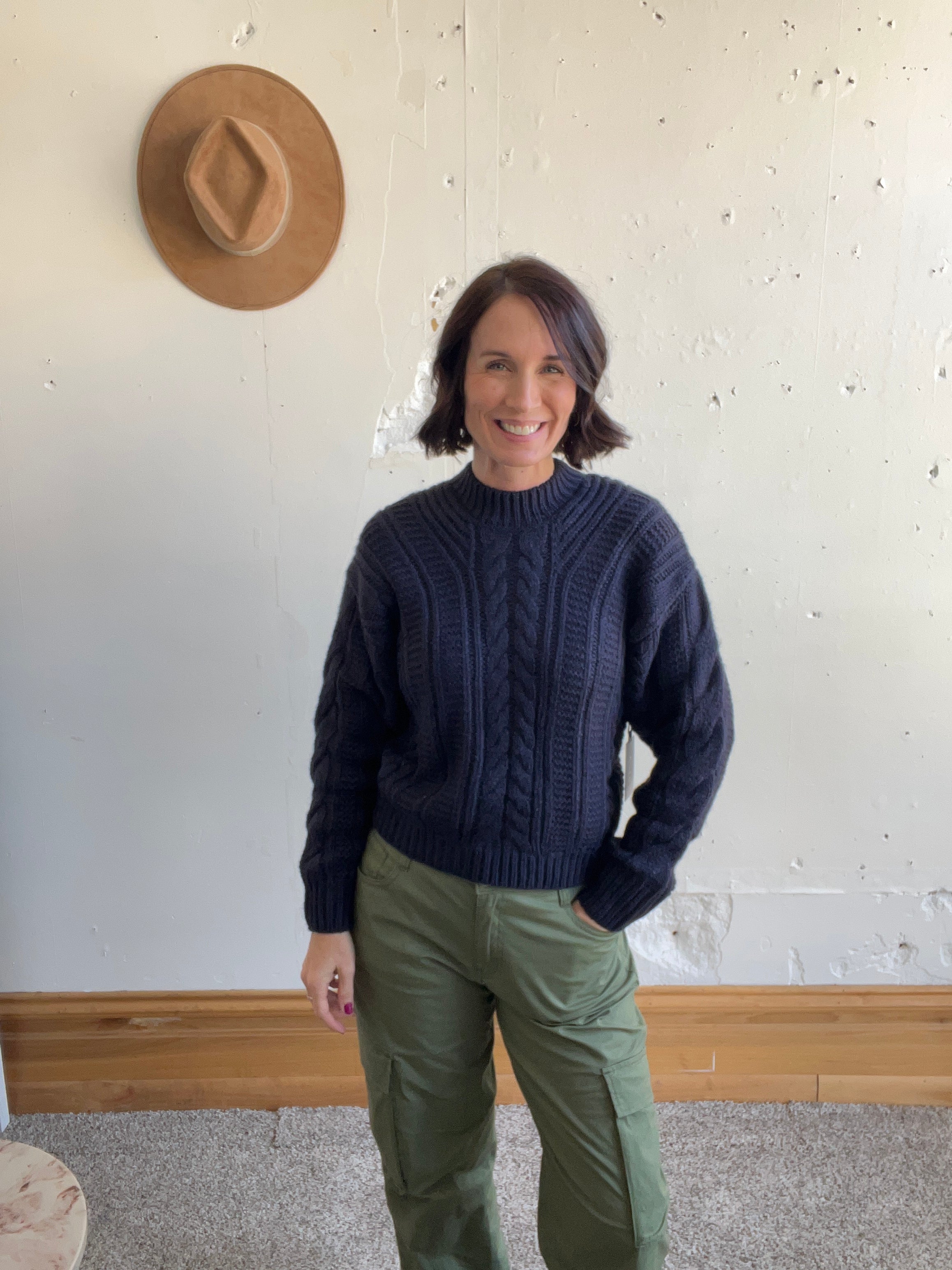 Cece’s Sweater、mySite、garagedoors4me