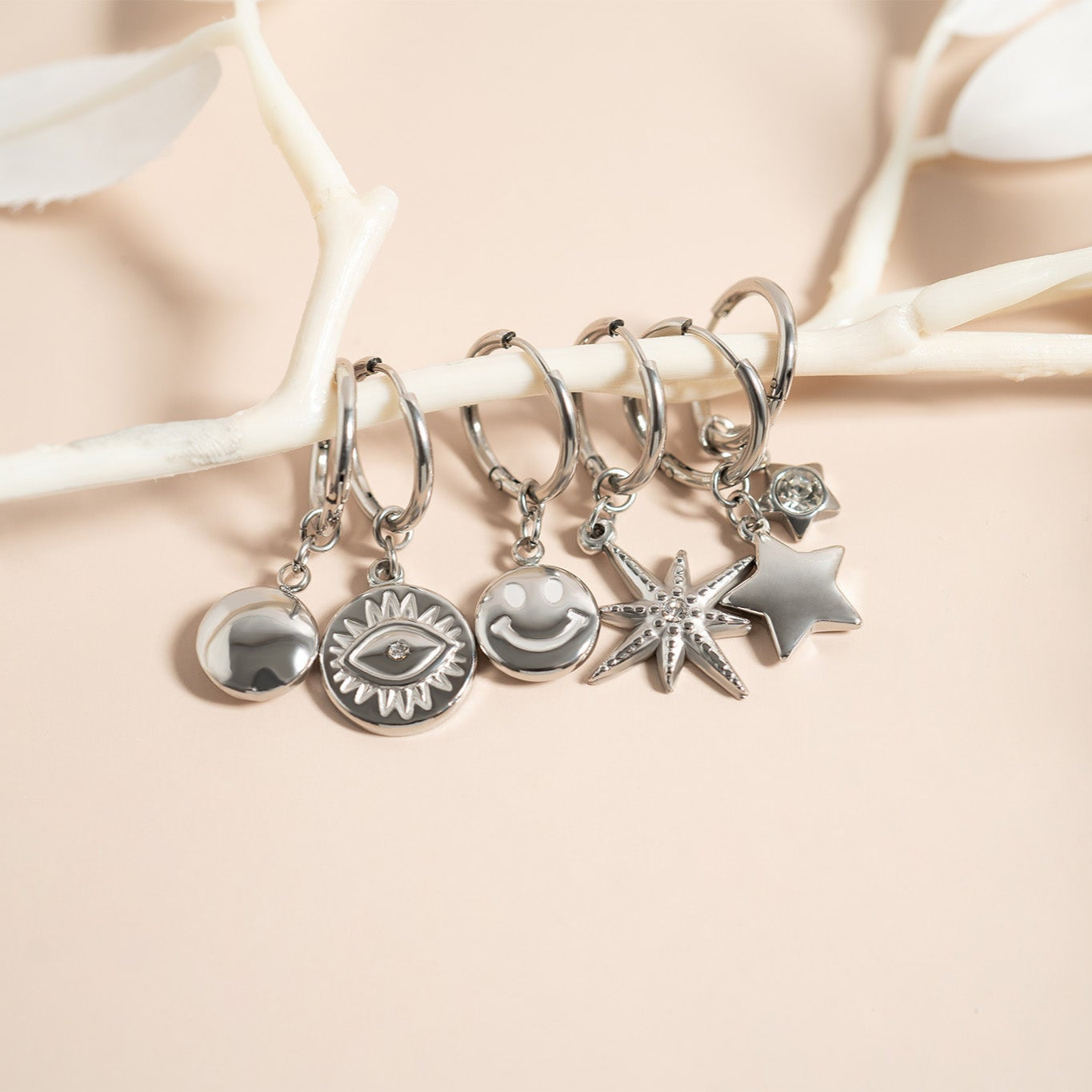 18K Gold PVD Stainless Steel Evil Eye Huggie Charm Earrings / ERJ0052、mySite、dreamappss