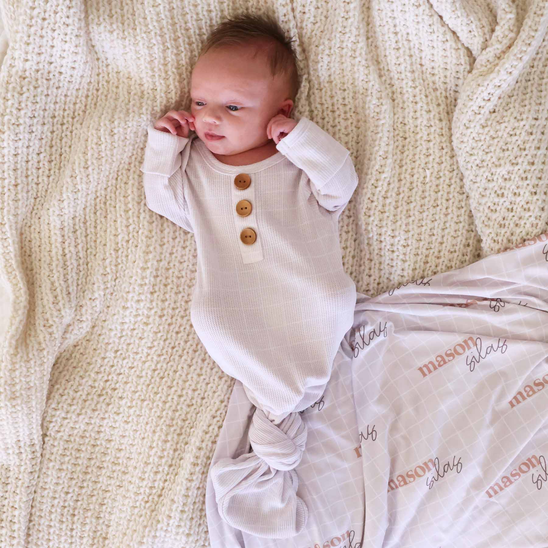  Sloane's Squares Bamboo Waffle Newborn Baby Knot Gown & Hat Set、mySite、layawaytickets