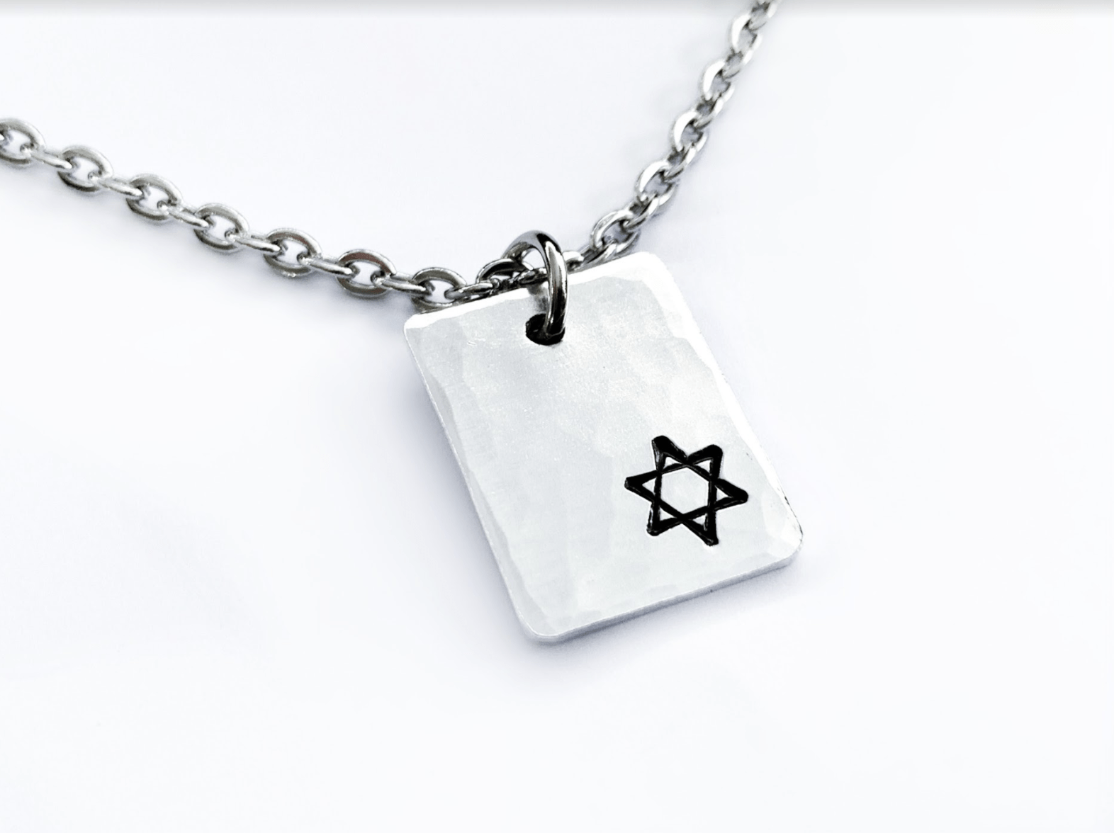 Small Star of David Hammered Rectangle Necklace - Aluminum、mySite、topwebapps