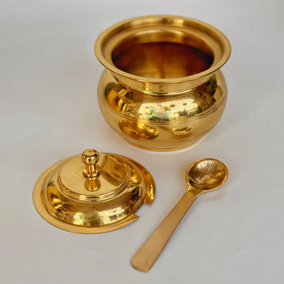 Brass Ghee Pot with Spoon | Glossy | 4 inches、mySite、camillekostekn