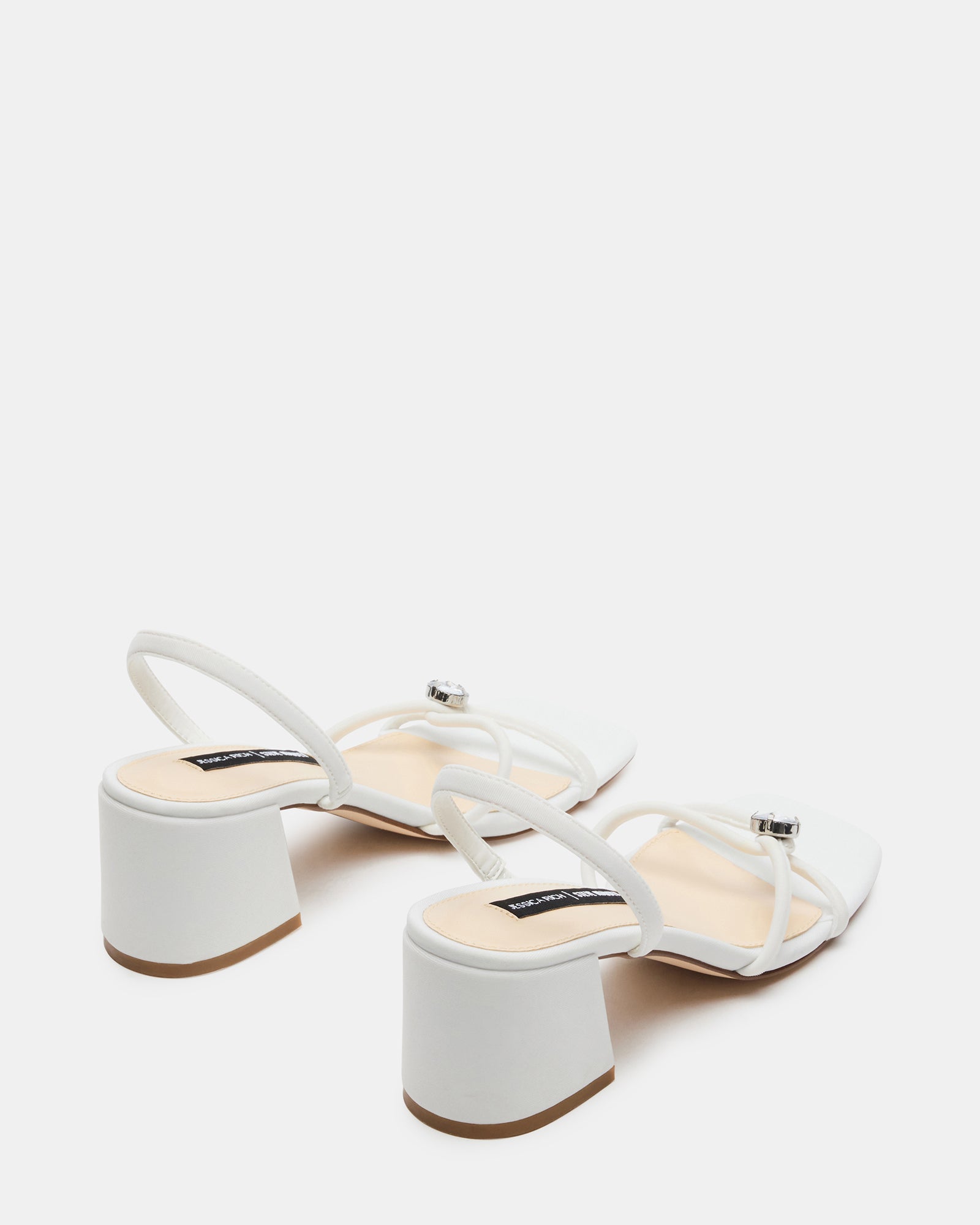 ANYA WHITE、mySite、gtrtttuynbv