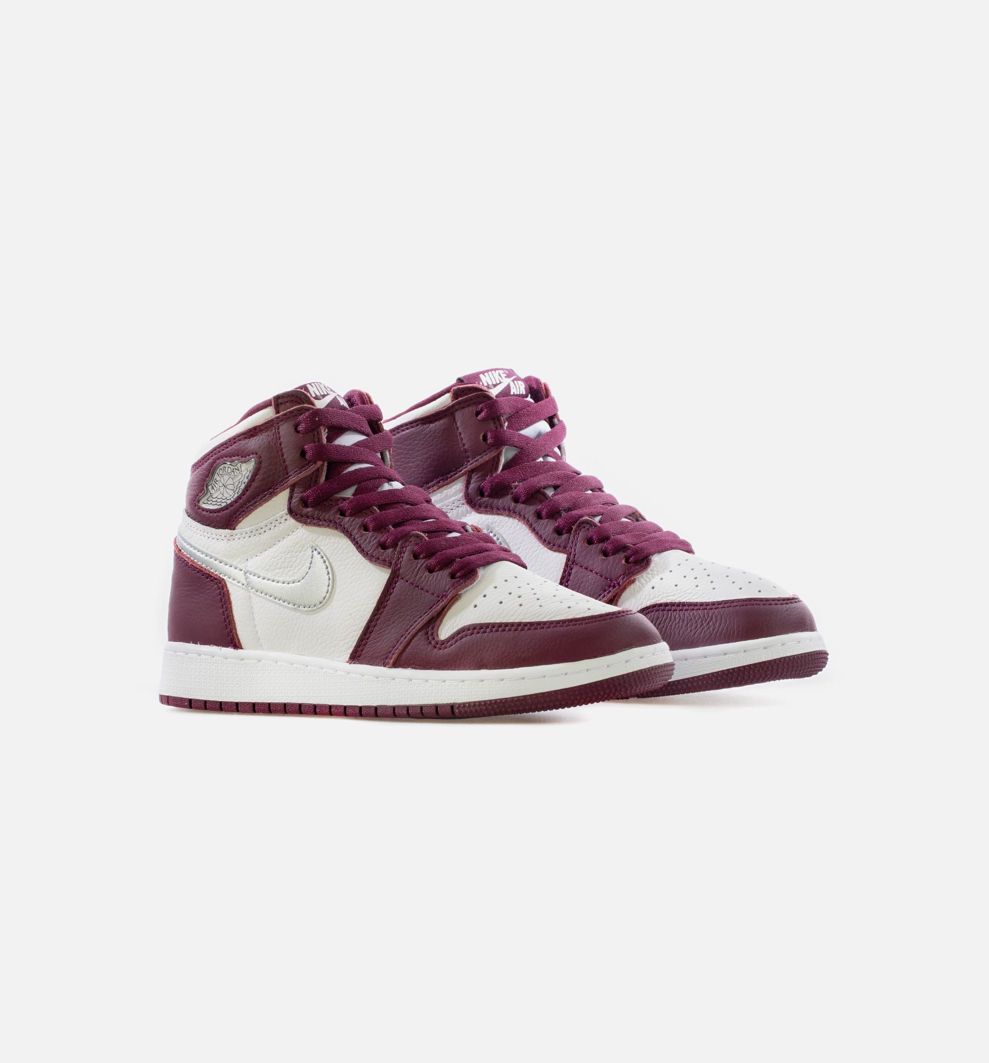 Air Jordan 1 Retro High OG Bordeaux Grade School Lifestyle Shoe - Bordeaux/White/Metallic Silver Limit One Per Customer、mySite、dreamappss