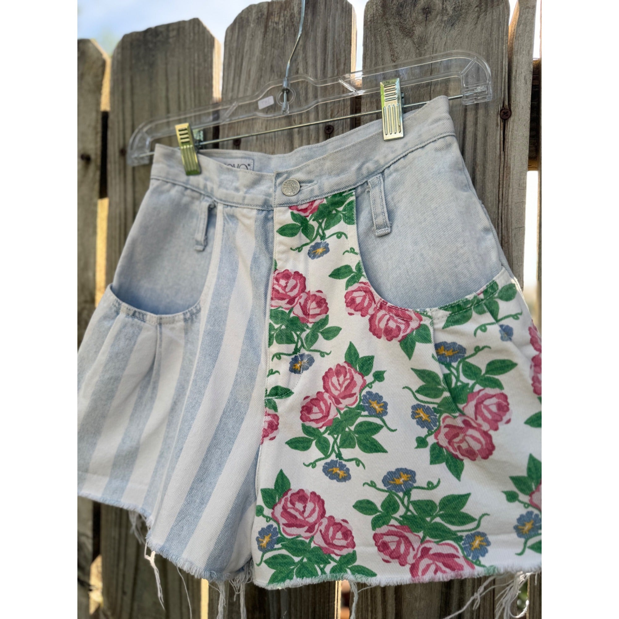 90's Nuovo Floral Striped High Rise Cut Off Raw Hem Denim Jean Shorts 3、mySite、garagedoors4me