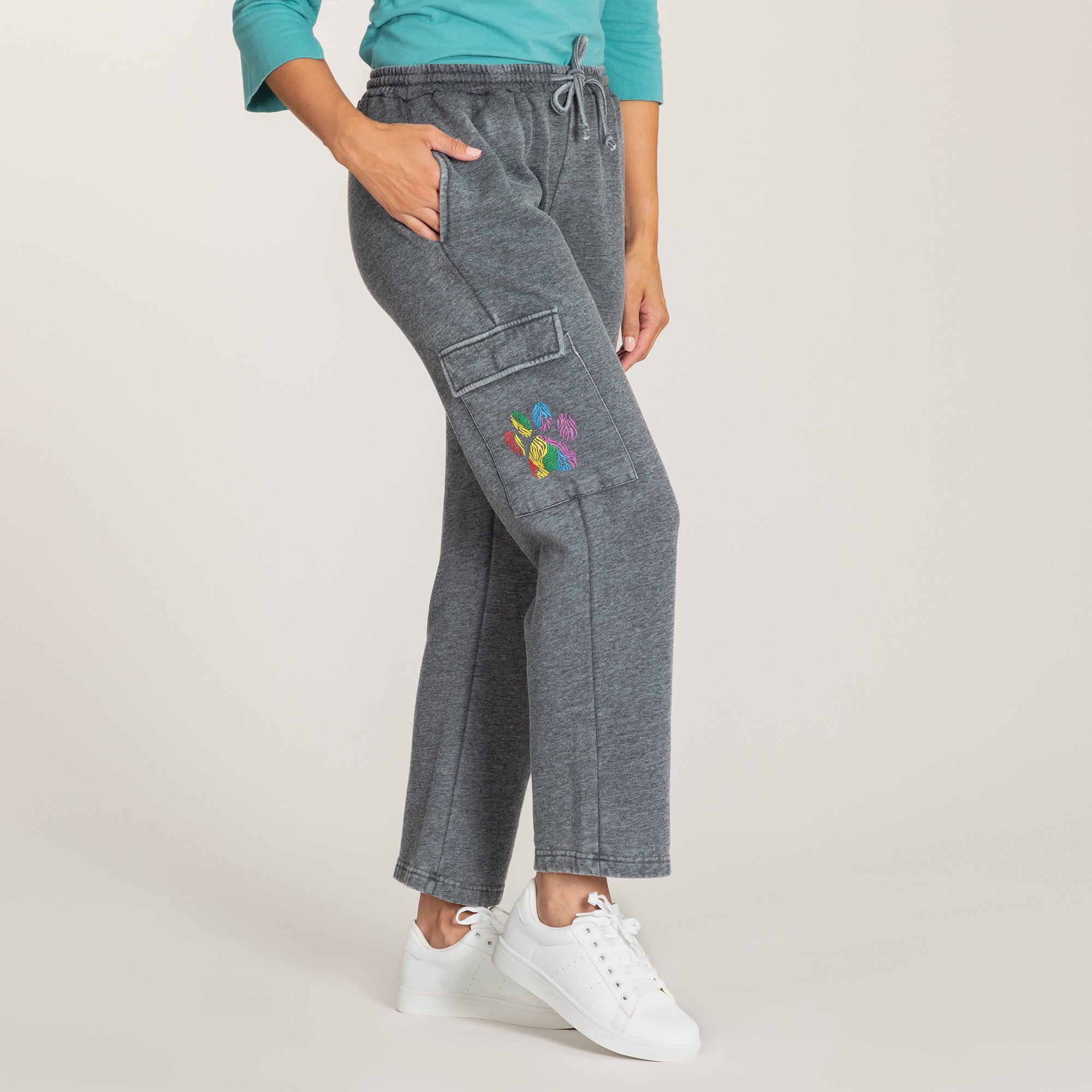 Paw Print Burnout Cargo Pocket Pants、mySite、camillekostekn