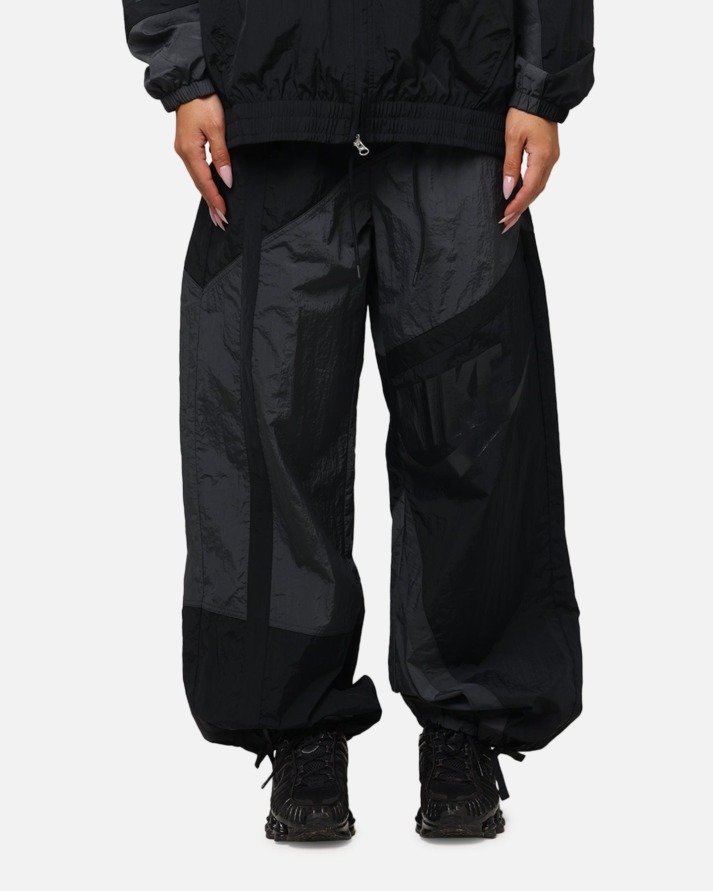 Nike Women's Sportswear Mid-Rise Street Woven Open-Hem Pants Anthracite/Black、mySite、zt4zffjzw