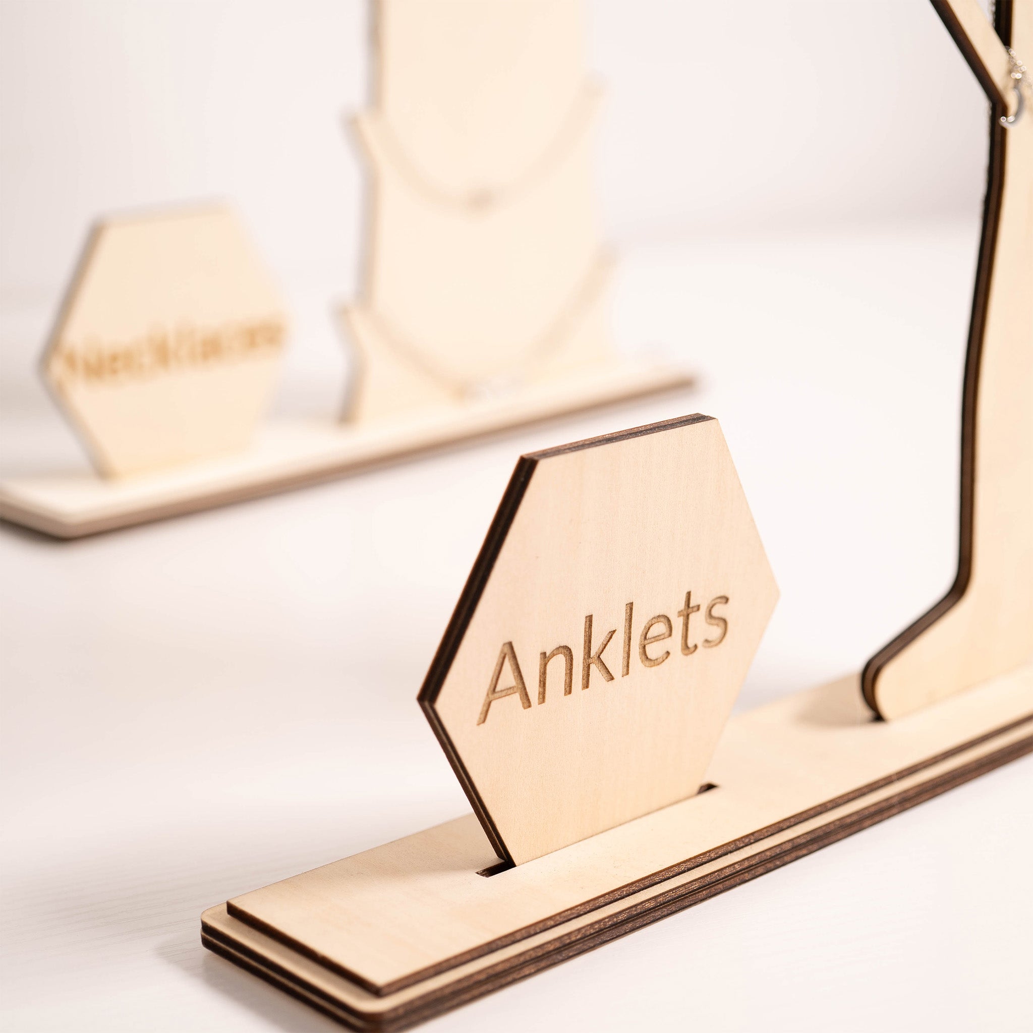 Anklet Standee Assembly Display / DSP0041、mySite、dreamappss