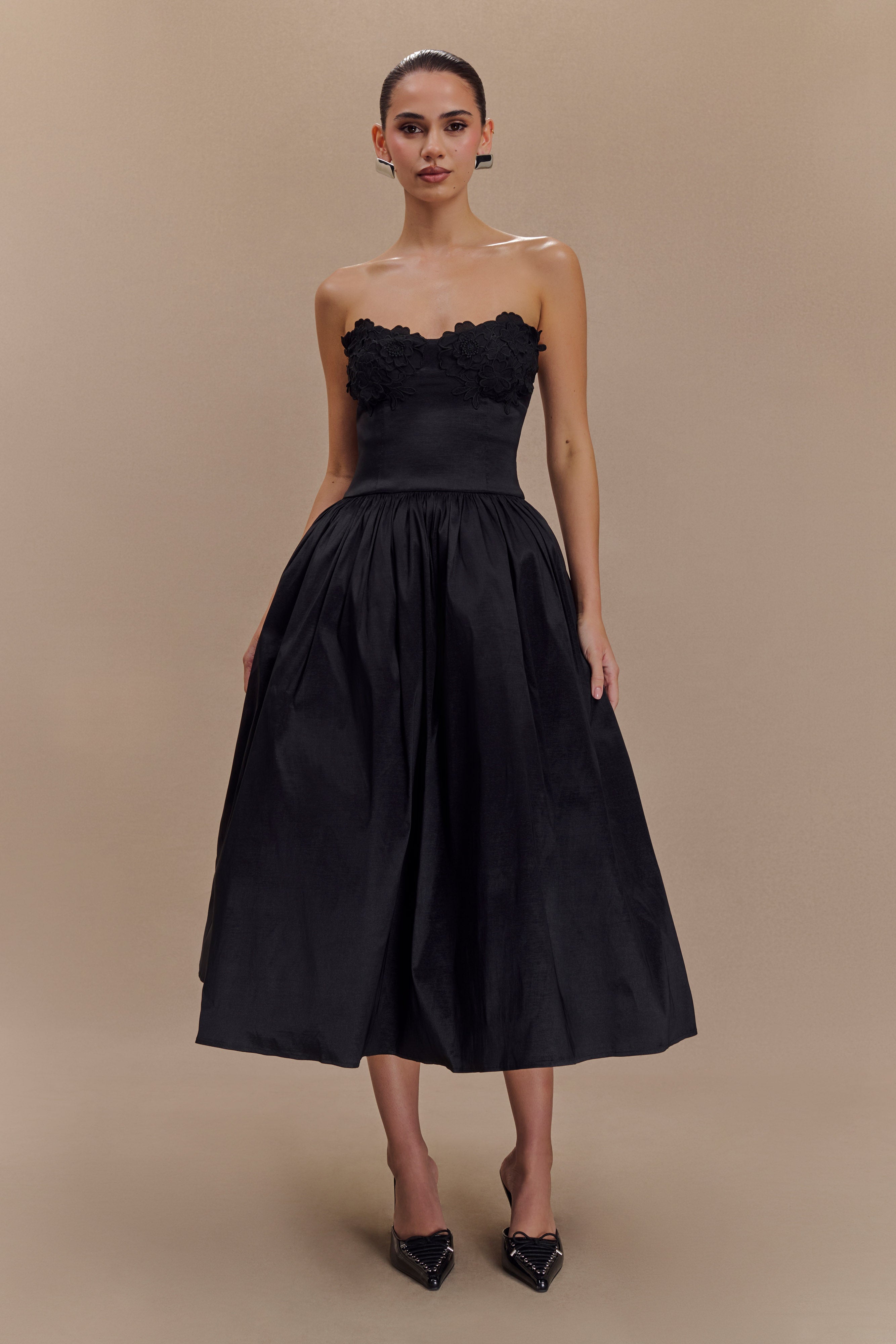 Elyssa Embroidered Midi Dress - Black、mySite、solidvoid