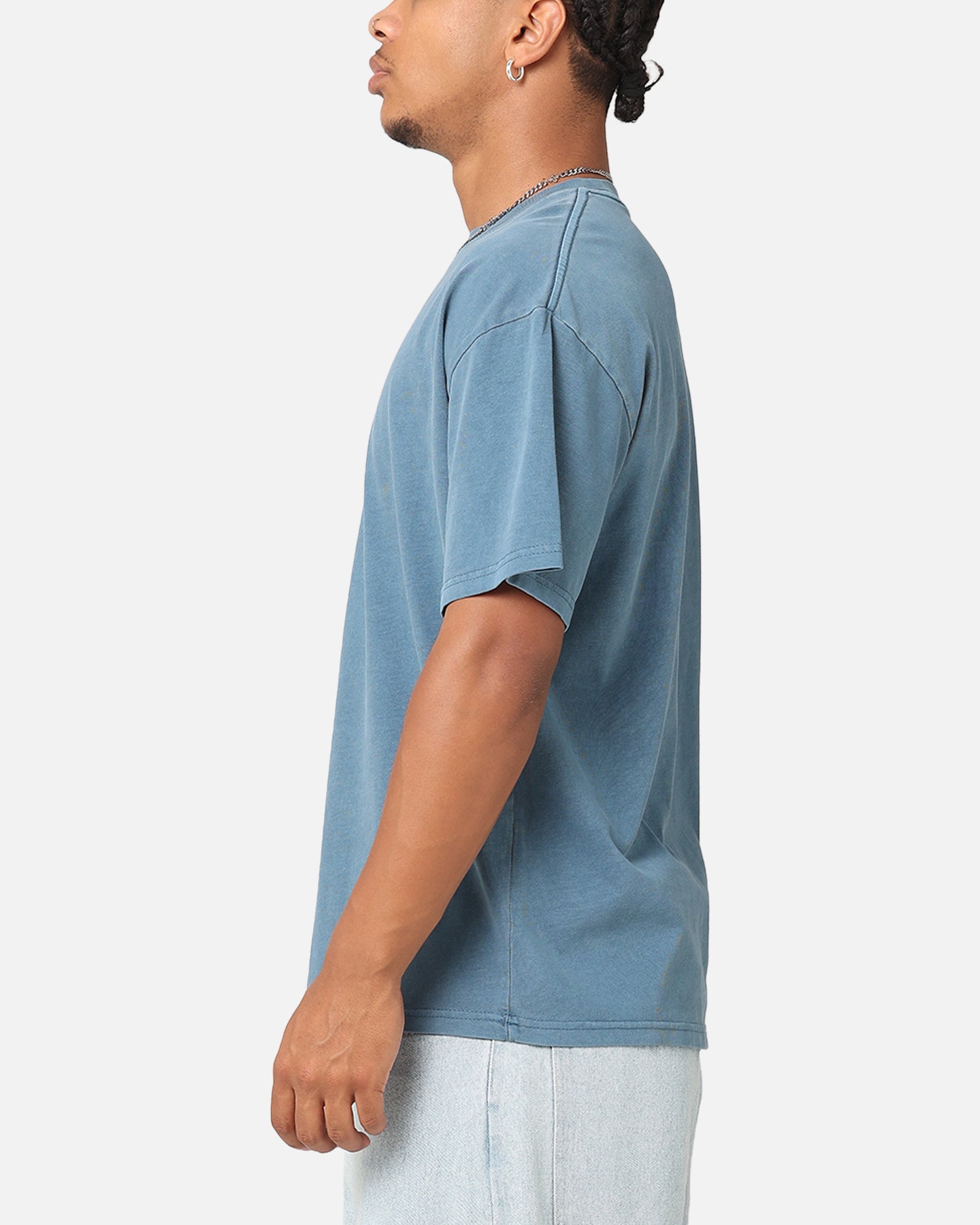 {product_title} - {shop_name}