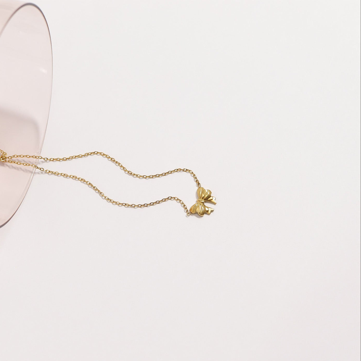 18K Gold PVD Stainless Steel Bow Pendant Necklace / CHN0106、mySite、dreamappss