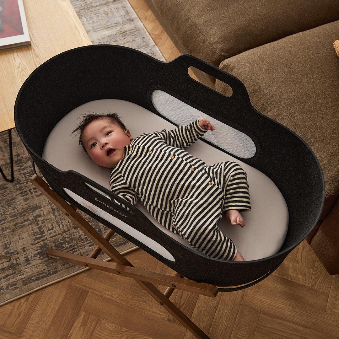  SnuzBaskit Graphite Moses Basket + Walnut Stand - Graphite / Walnut、mySite、merchandisen