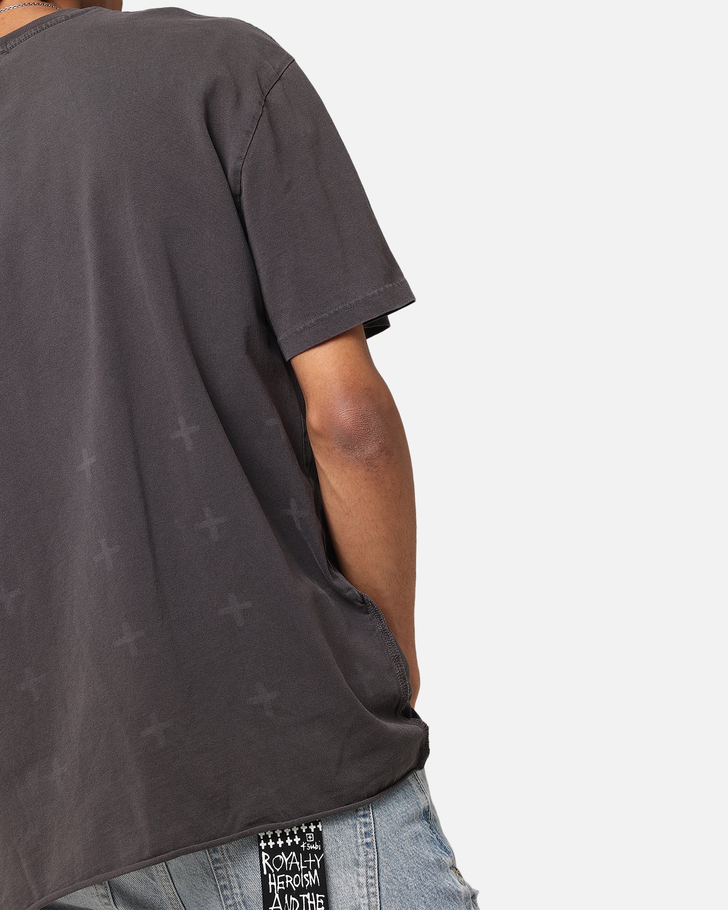 {product_title} - {shop_name}