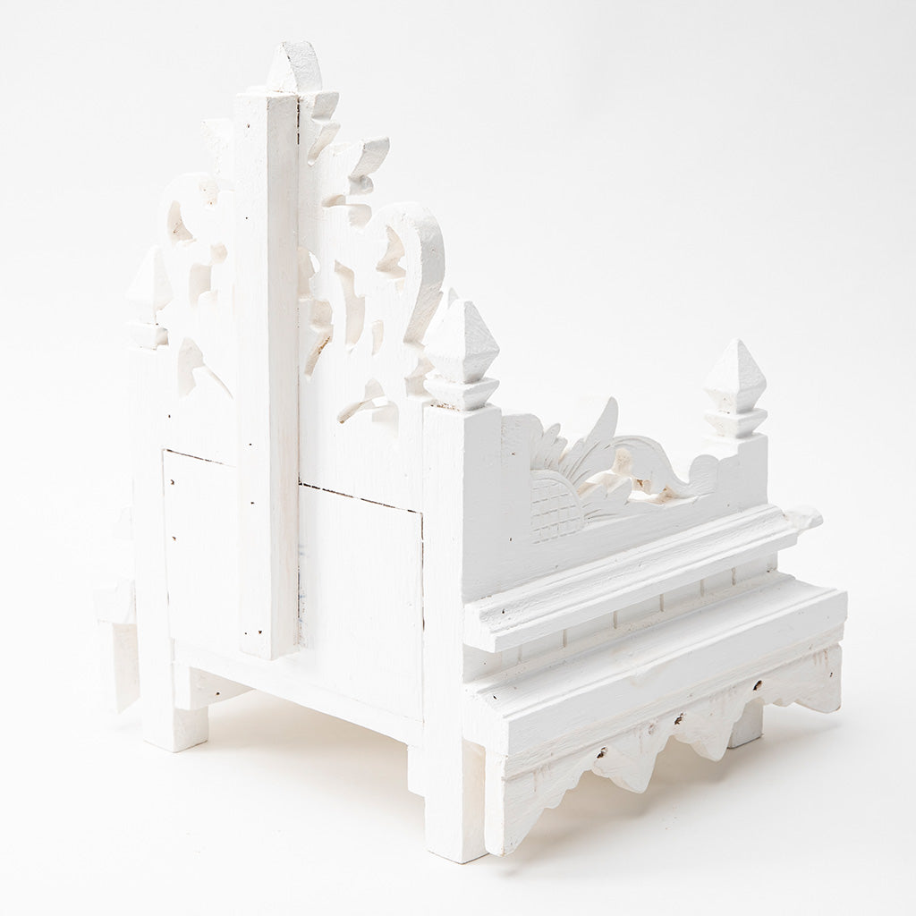 White Wooden Small Shrine、mySite、topwebapps