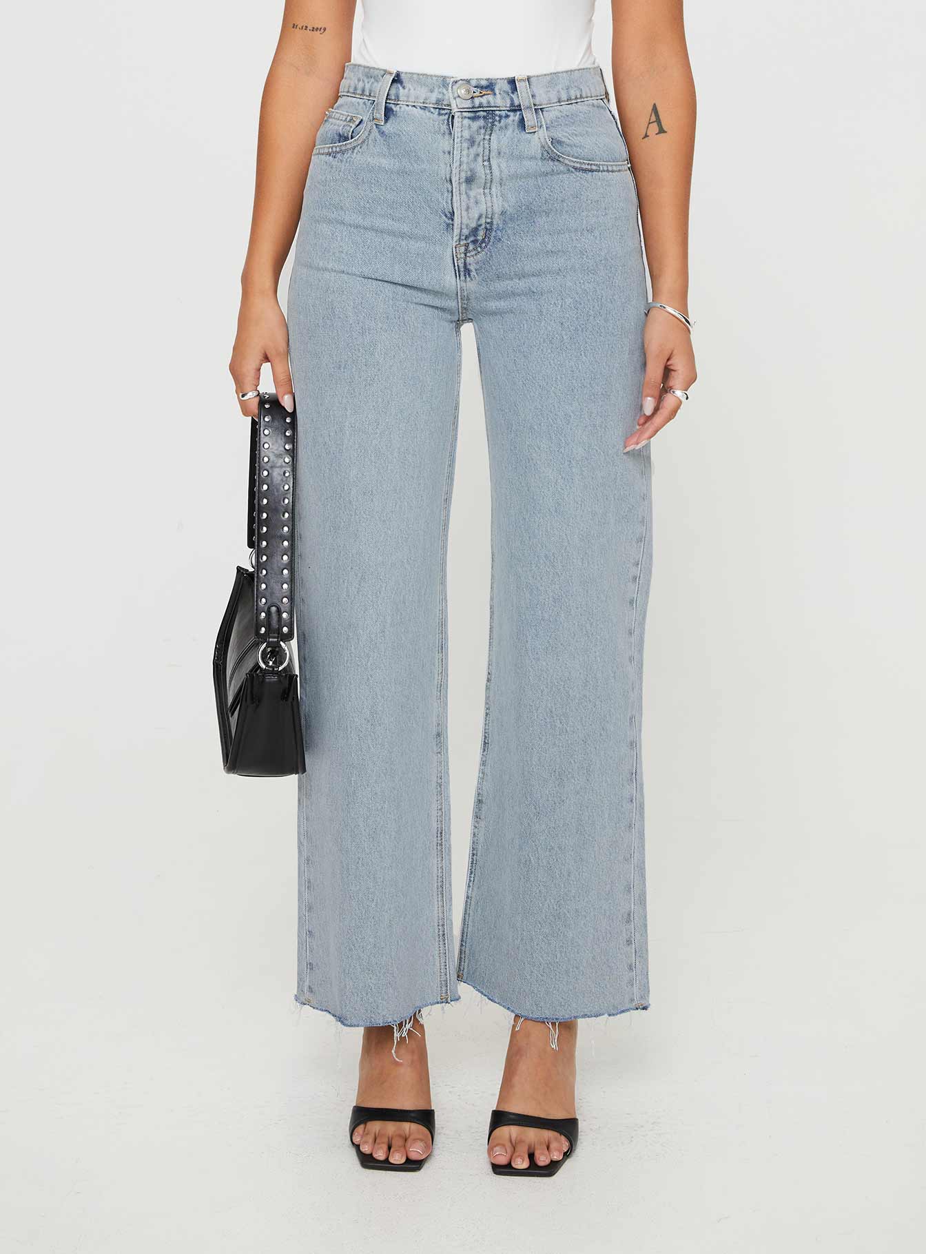 Fawcett Jeans Light Wash Denim Petite、mySite、solidvoid