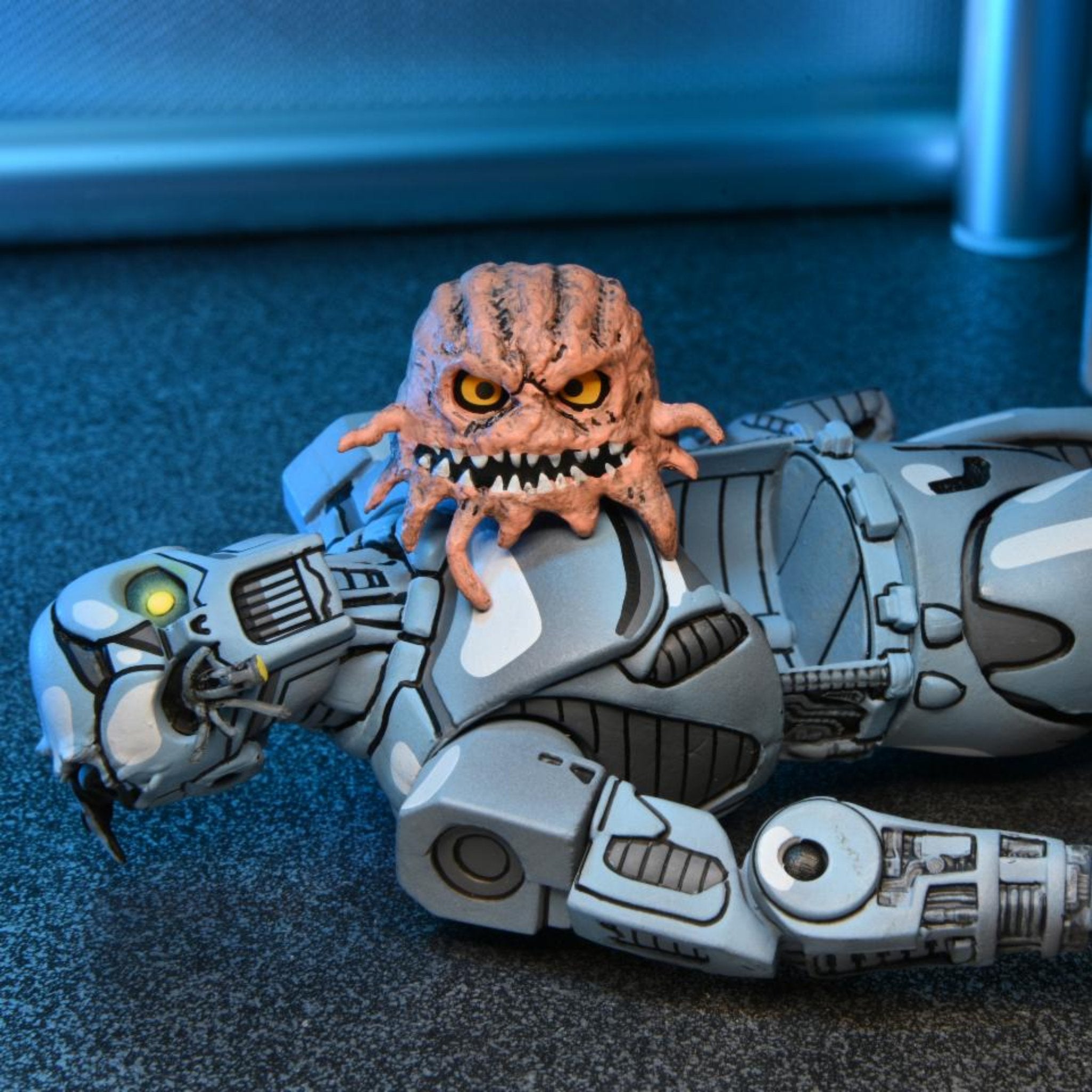 NECA Teenage Mutant Ninja Turtles Utrom (Mirage Comics)、mySite、hgirdovlk