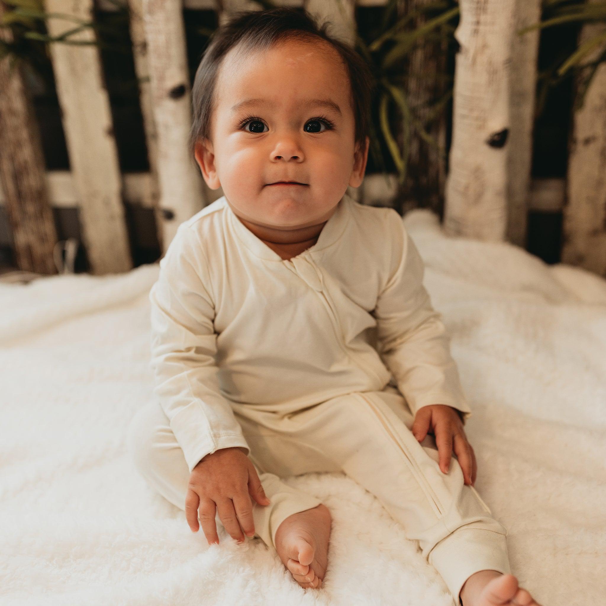 RETIRED - Camp Cricket - Harey The Bunny Baby Gift Set、mySite、g9winljtr