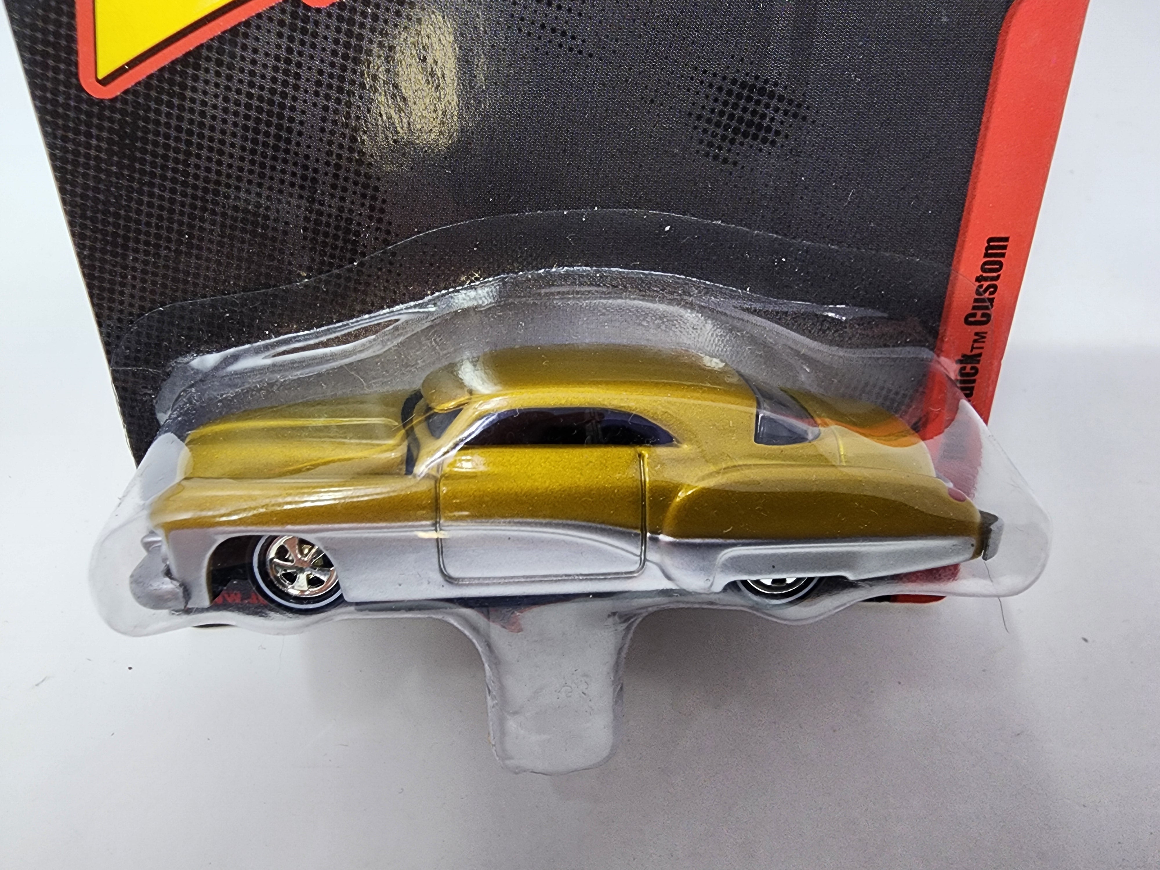 1949 Buick Custom * Johnny Lightning、mySite、hgirdovlk