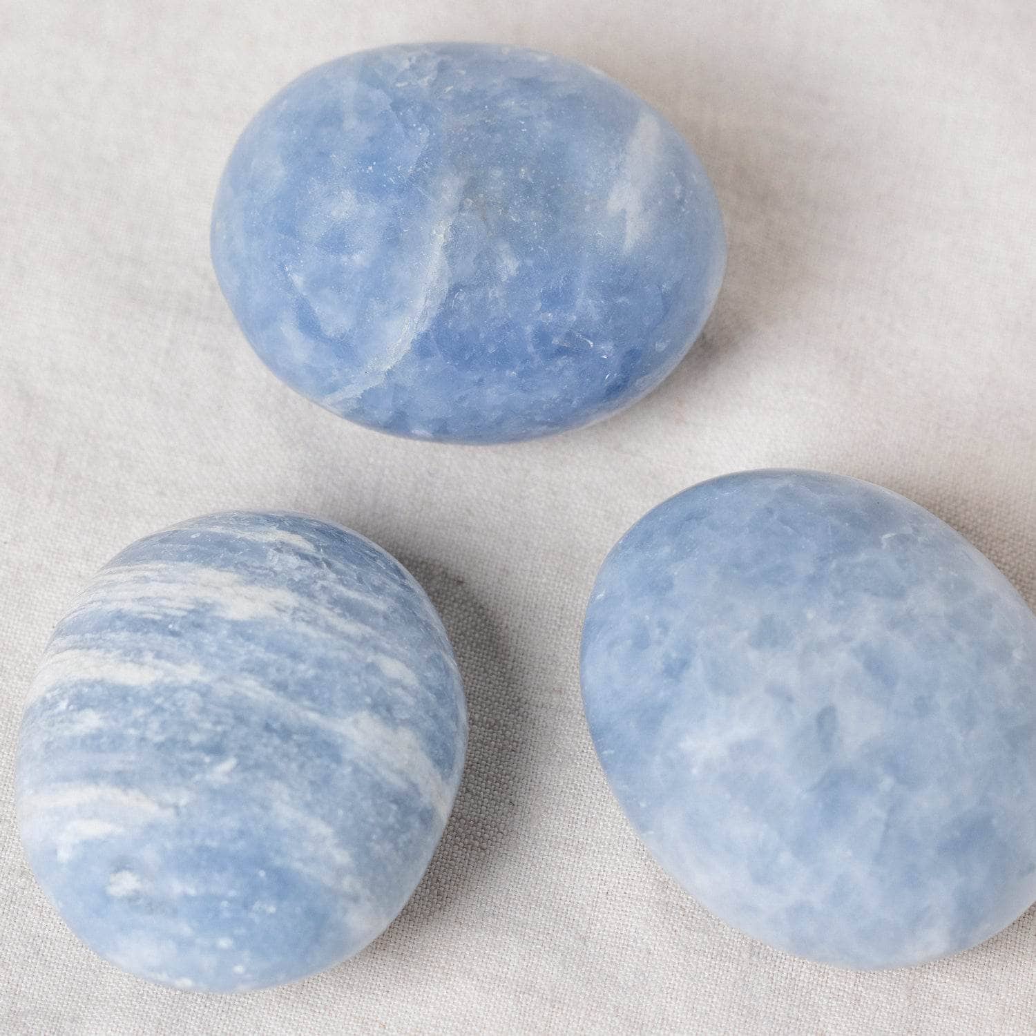 Blue Calcite Palm Stones - AAA Premium Quality、mySite、hinf8tx79