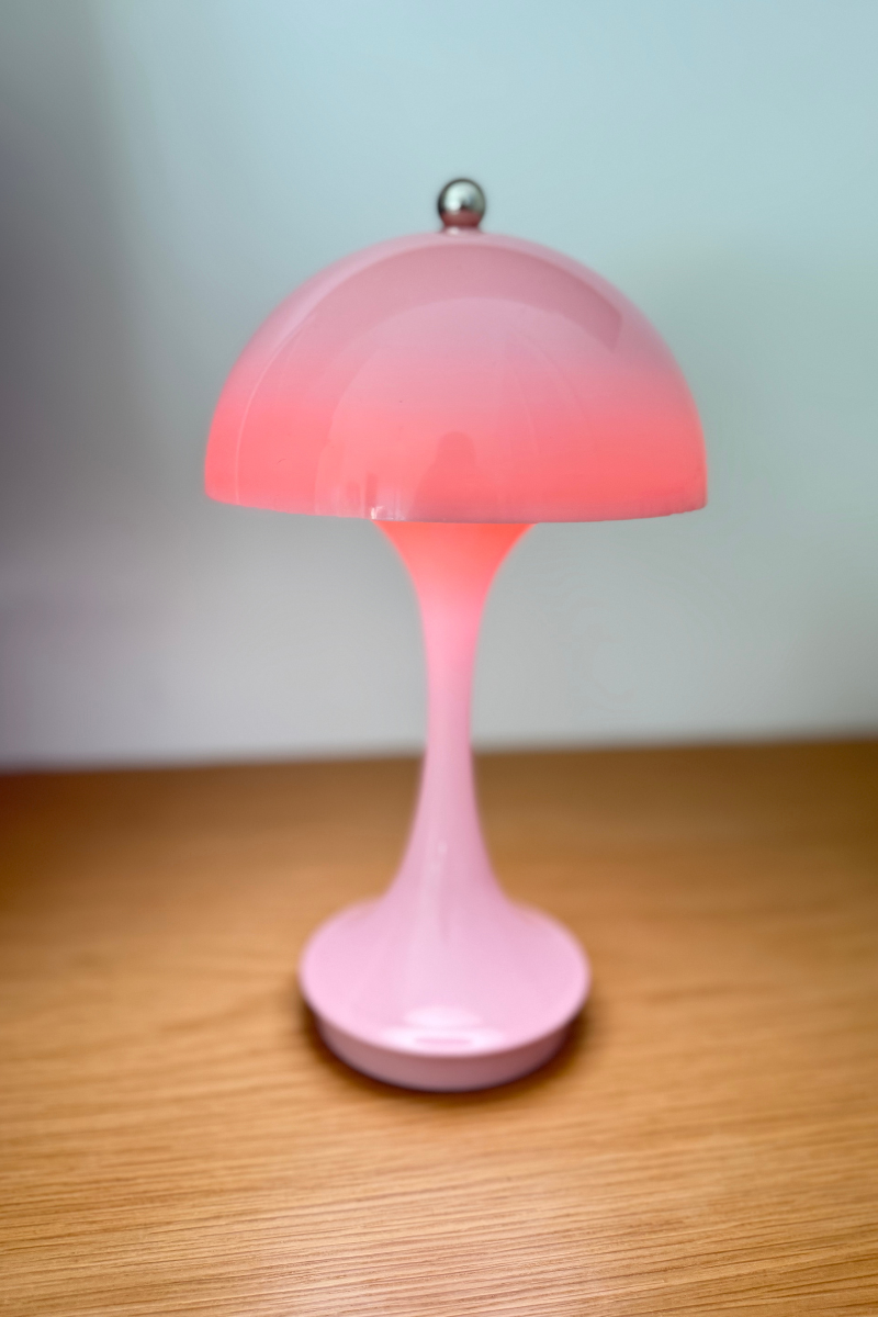 Pink Mushroom Shape LED Portable Cordless Table Lamp、mySite、hinf8tx79