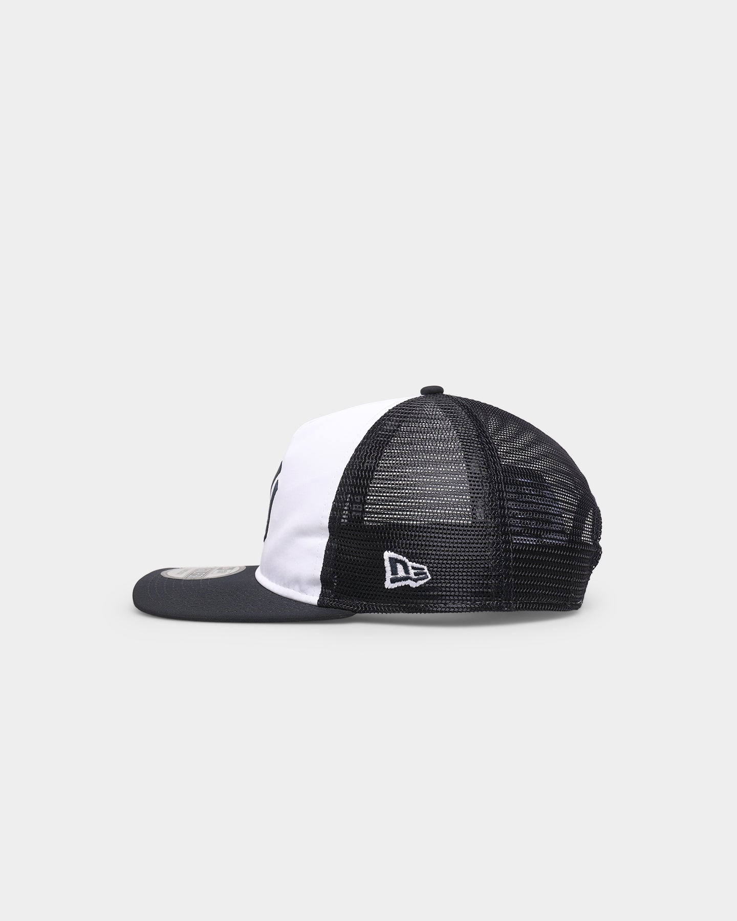 New Era New York Yankees 'Team Two-Tone' Prolight Old Golfer Trucker Snapback White/OTC、mySite、zt4zffjzw