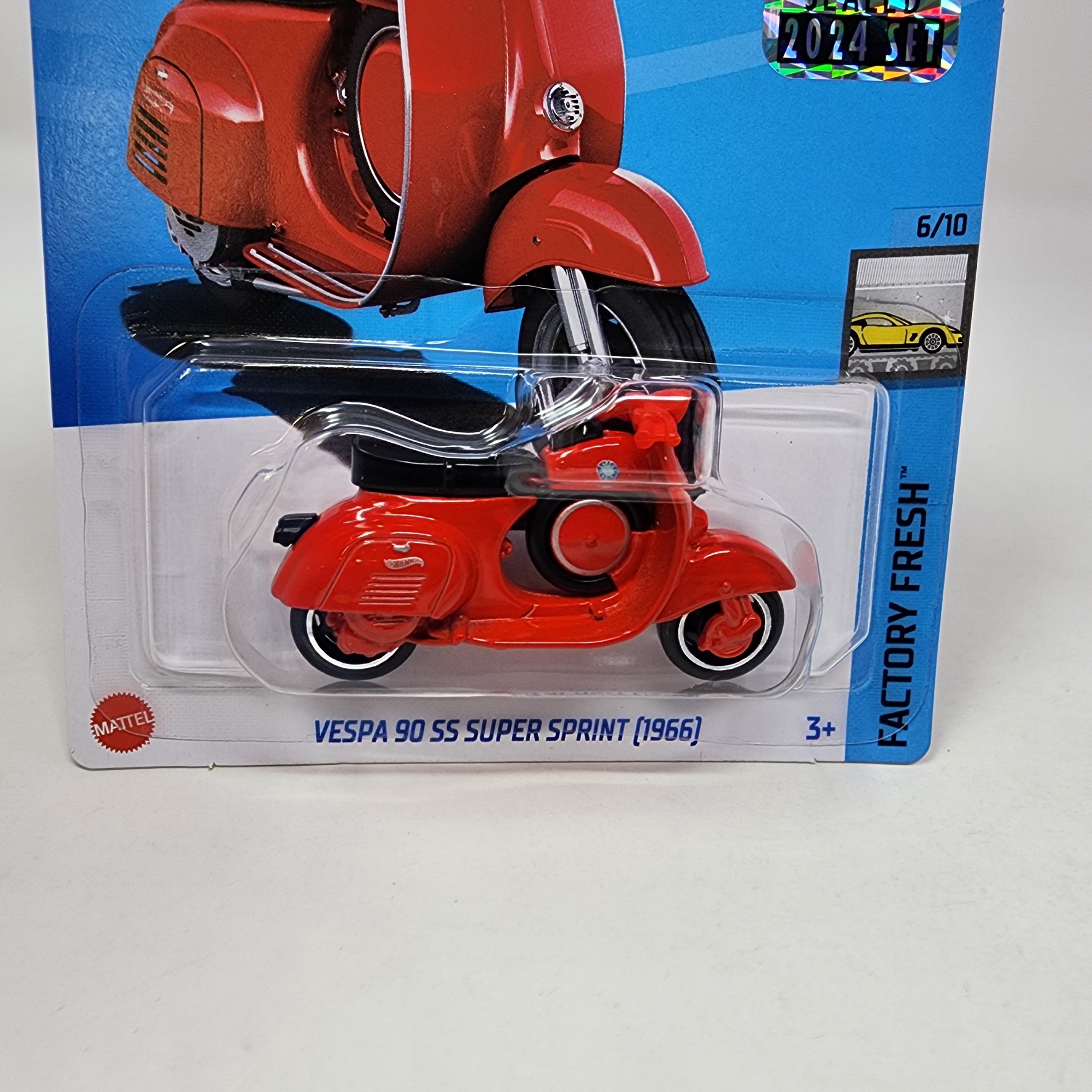 1966 Vespa 90 SS Super Sprint #71 * RED * 2024 Hot Wheels Basic w/ Factory Holo、mySite、hgirdovlk