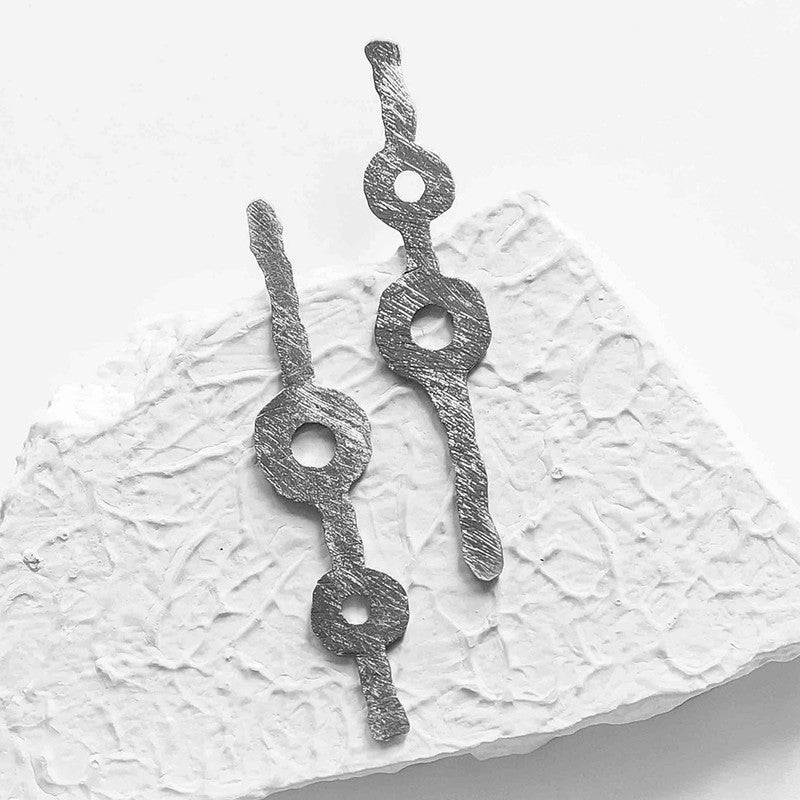 Brass Lotura Earrings、mySite、camillekostekn