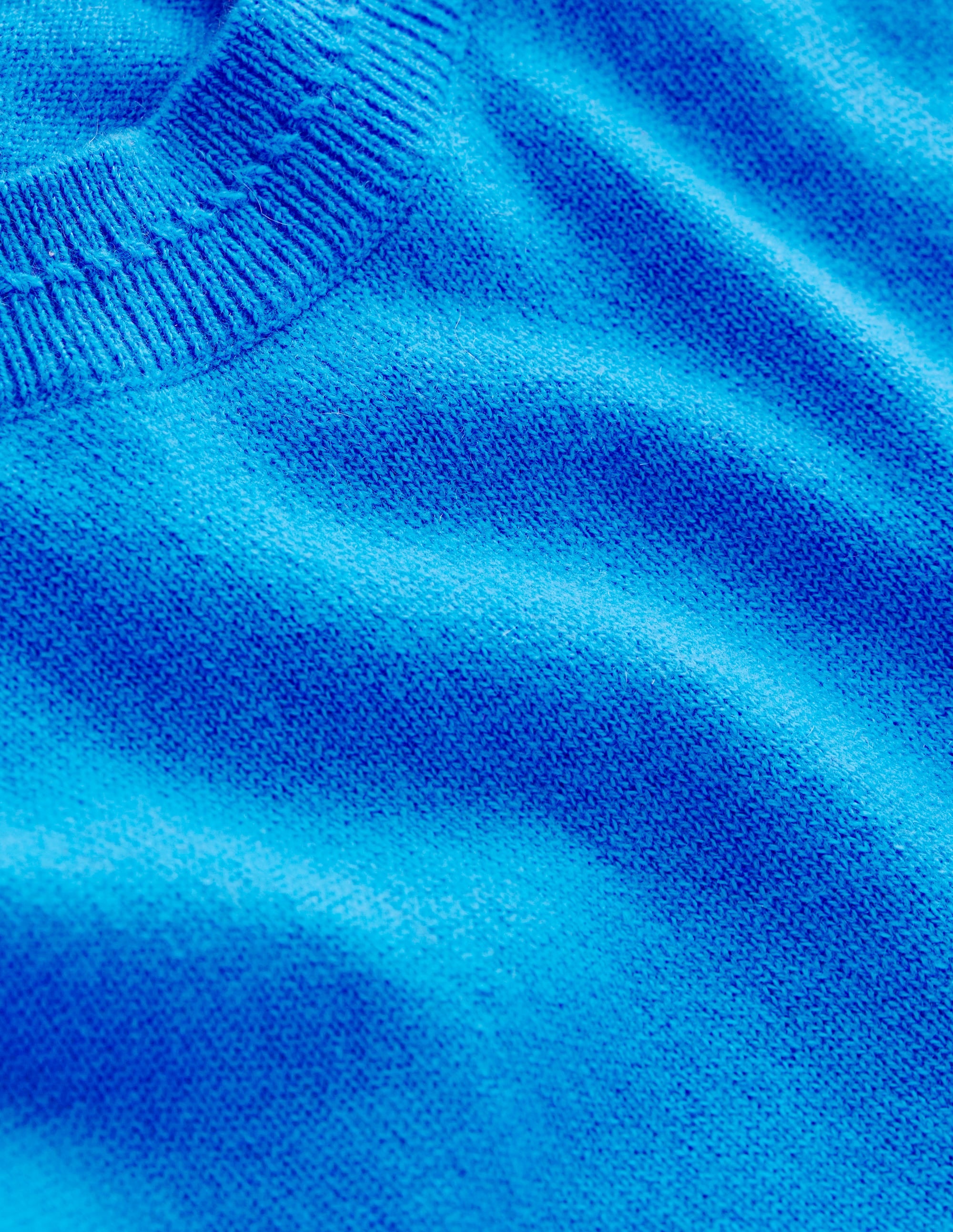  Eva Cashmere Vest-Cerulean Blue、mySite、ashleygrahame