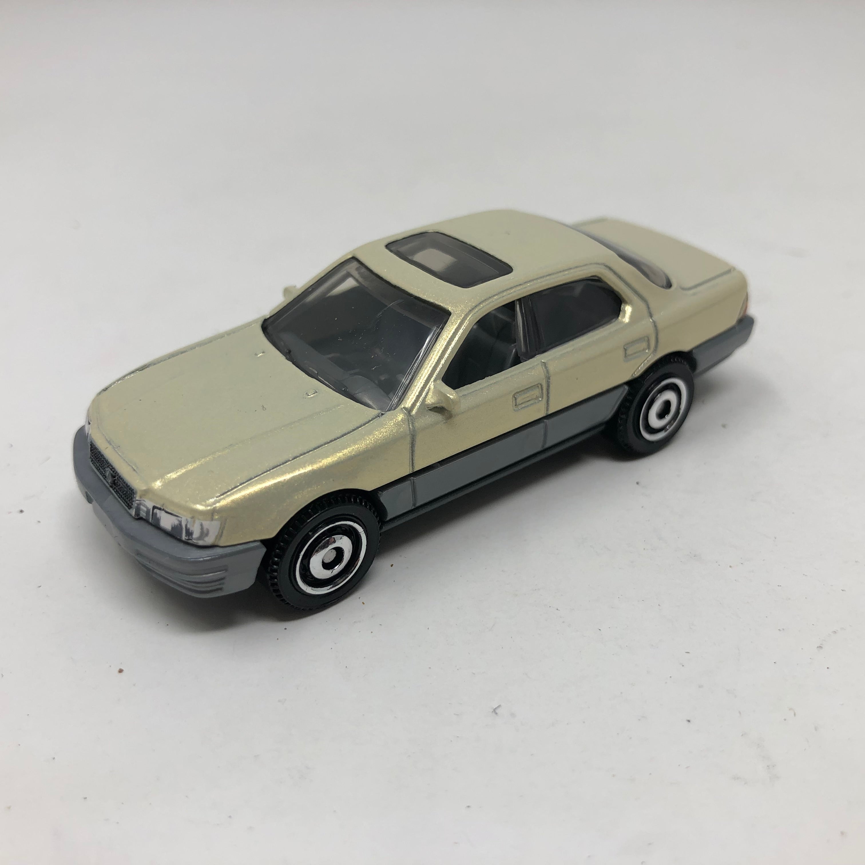 1994 Lexus LS 400 * 1:64 scale Loose Diecast Matchbox、mySite、hgirdovlk