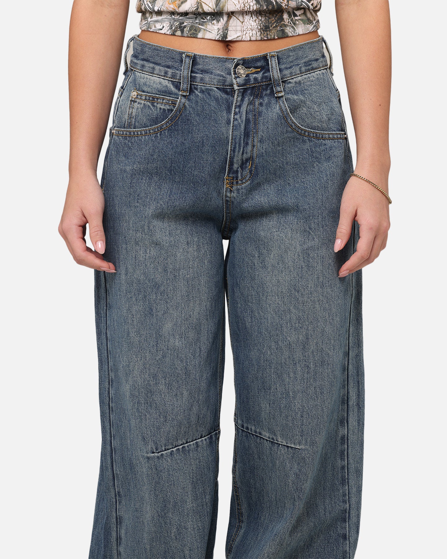 {product_title} - {shop_name}