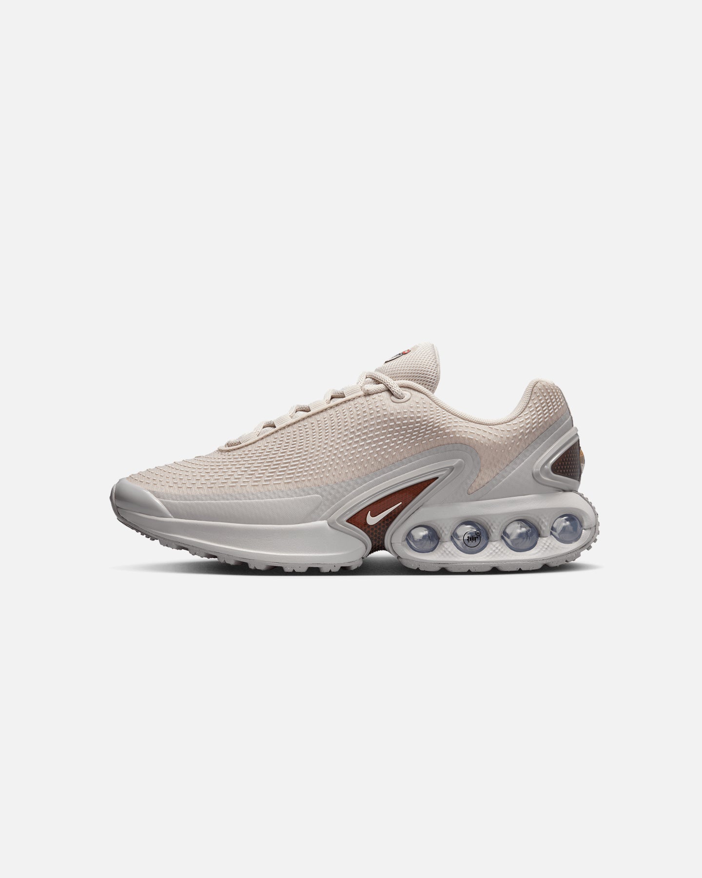 Nike Women's Air Max DN Light Orewood Brown、mySite、zt4zffjzw