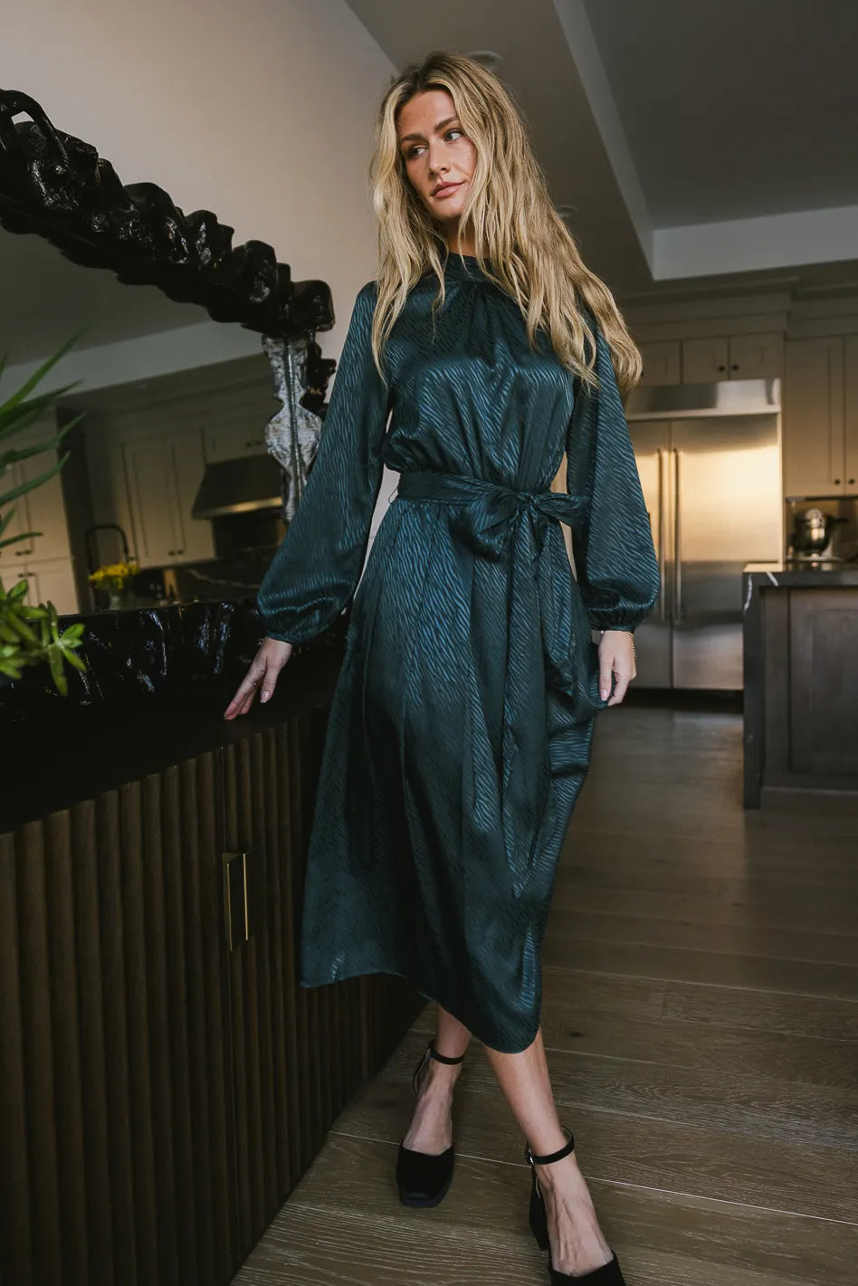 {product_title} - {shop_name}