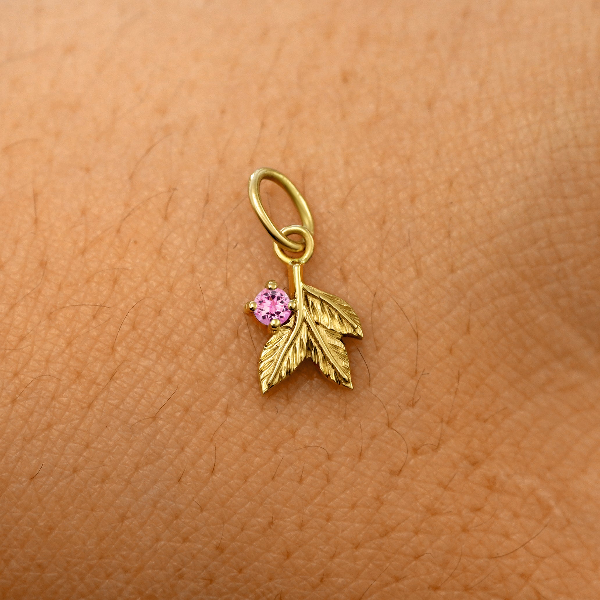 Gemstone 3 Leaves Charm、mySite、hinf8tx79