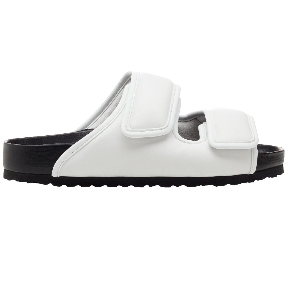 Cosy by Dingyun Zhang、mySite、gtrtttuynbv