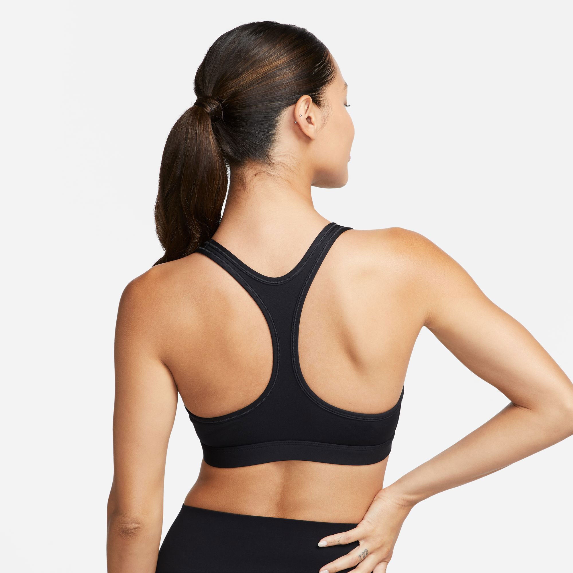 Nike Swoosh Women's Light-Support Non-Padded Sports Bra