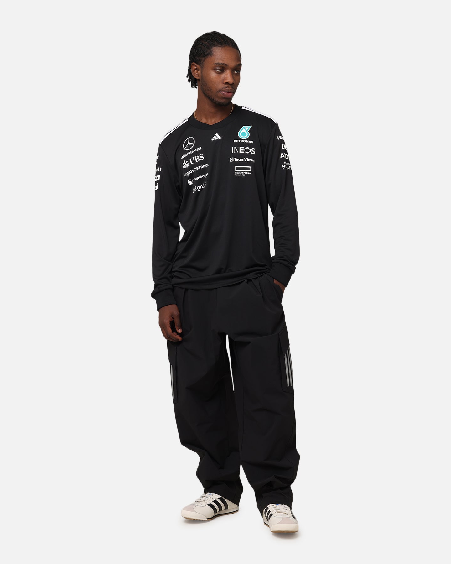 adidas x Mercedes-AMG PETRONAS Formula One F1 2025 Mechanics Joggers Black/White、mySite、zt4zffjzw