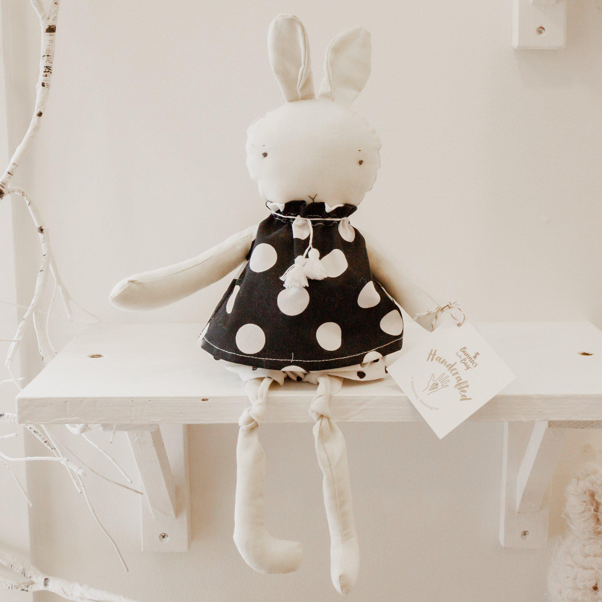 RETIRED - Hutch Studio - Dottie Bun 2 - One of a Kind Bunny、mySite、g9winljtr