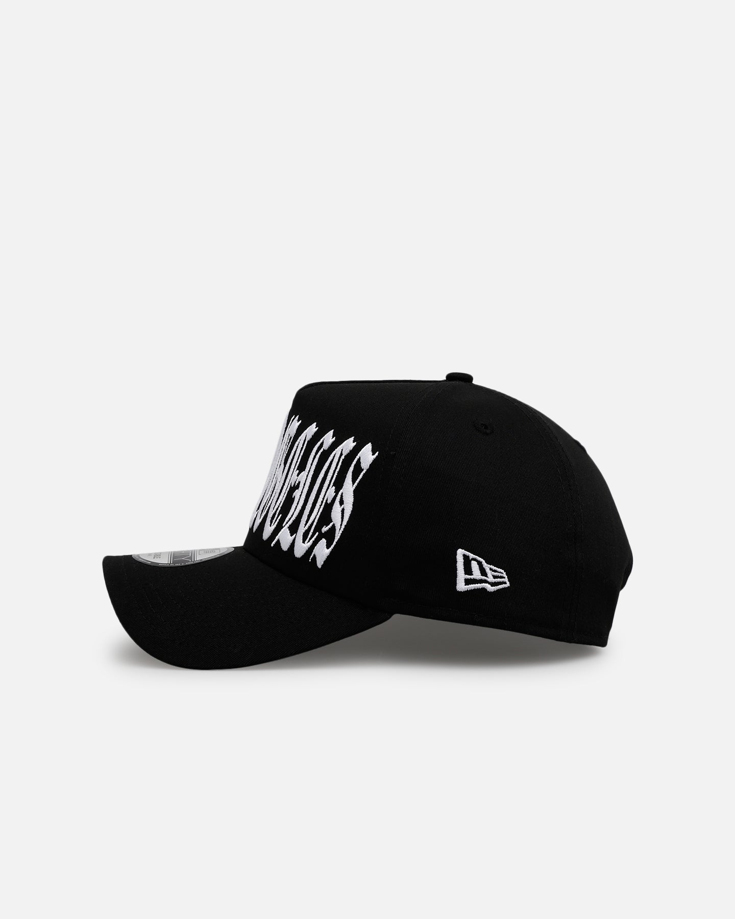 New Era Los Angeles Dodgers 'Oversized Gothic Script Crown' 9FORTY A-Frame Snapback Black/White、mySite、zt4zffjzw