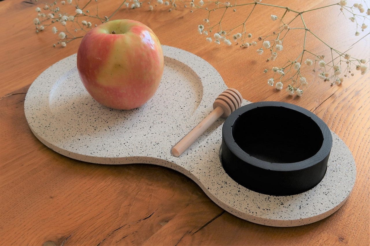 Handmade Apple and Honey Dish - Black、mySite、topwebapps