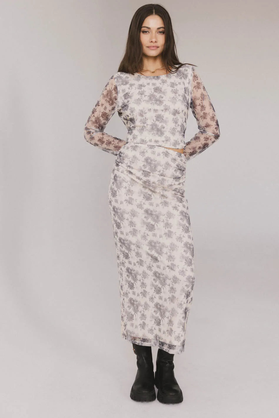 {product_title} - {shop_name}