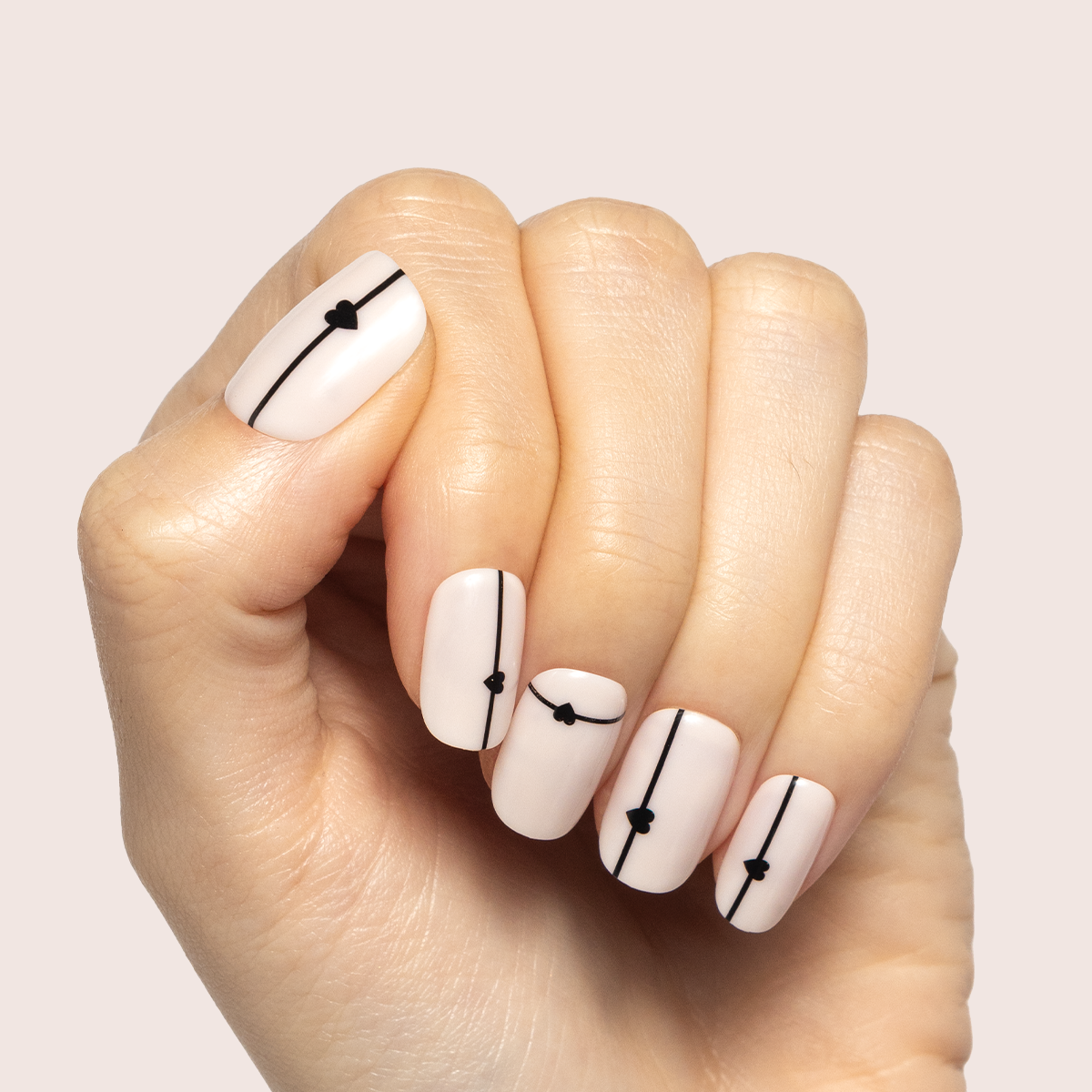 Linear Hearts | Short | Squoval - Tab Press-On、mySite、solidvoid