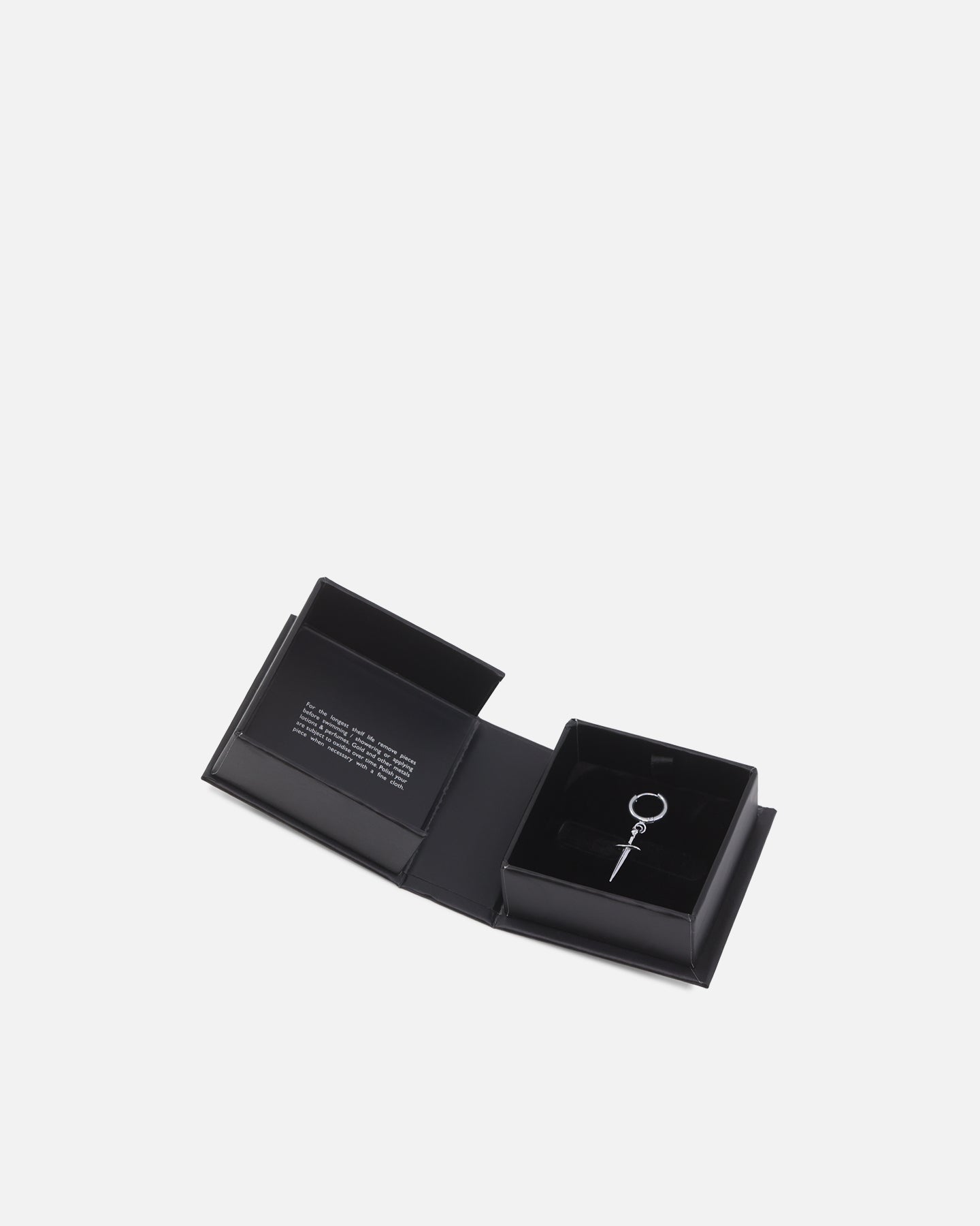 Saint Morta Dagger Earring White Gold、mySite、zt4zffjzw