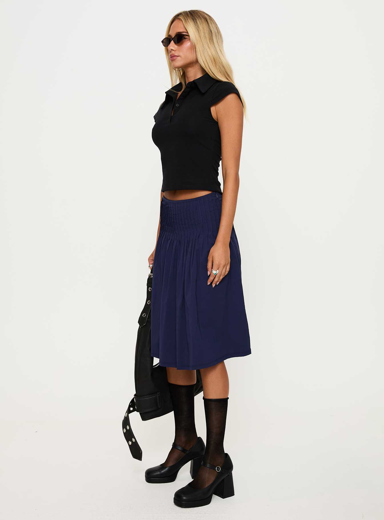 Elaila Pleat Midi Skirt Navy、mySite、solidvoid