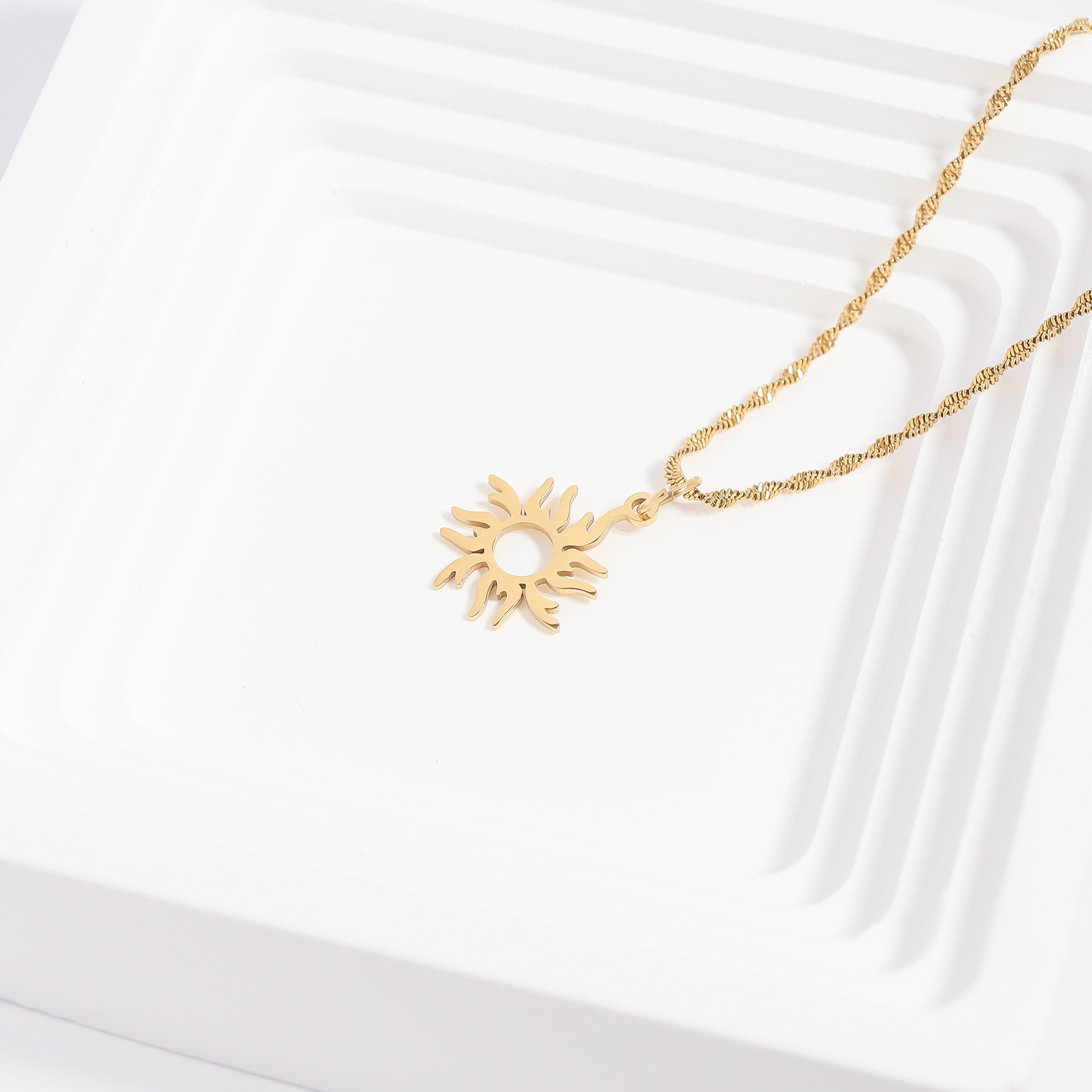 18K Gold PVD Stainless Steel Sunburst Charm / PDL0200、mySite、dreamappss