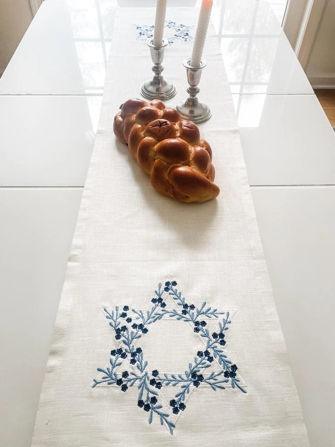 Ivory Linen Table Runner with Floral Magen David、mySite、topwebapps